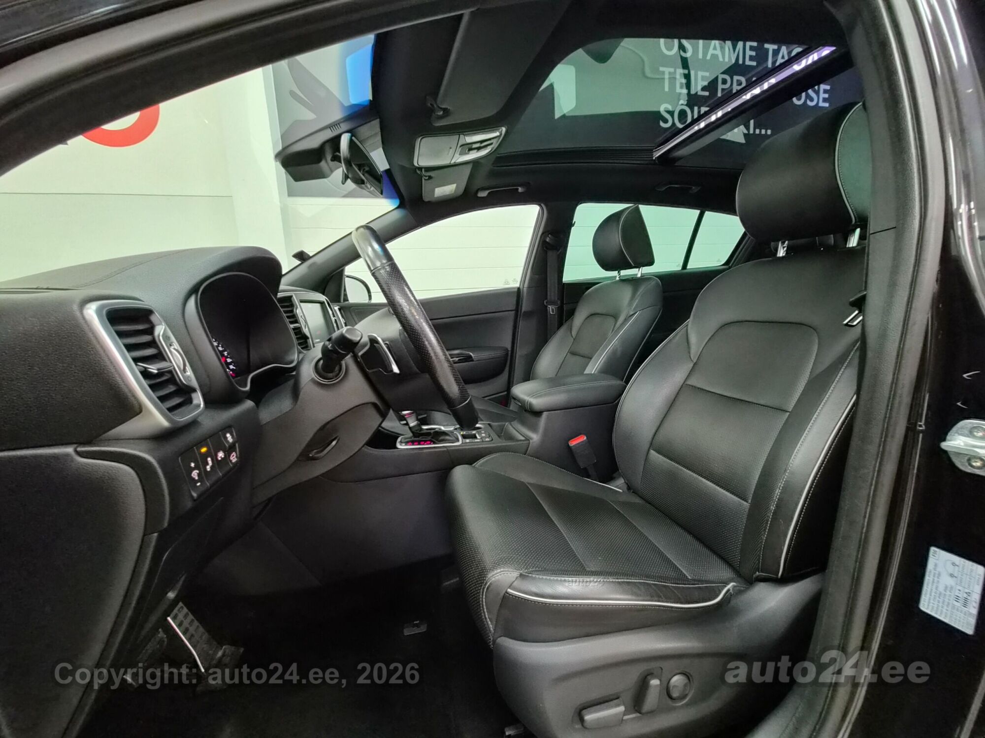 KIA Sportage - 12
