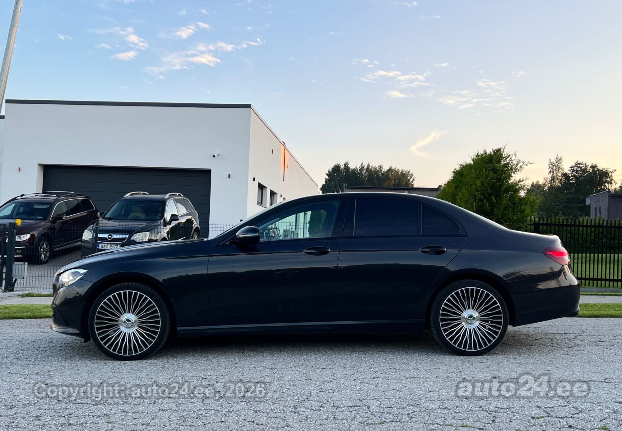 Mercedes-Benz E-sarja 2022, photo 6/10