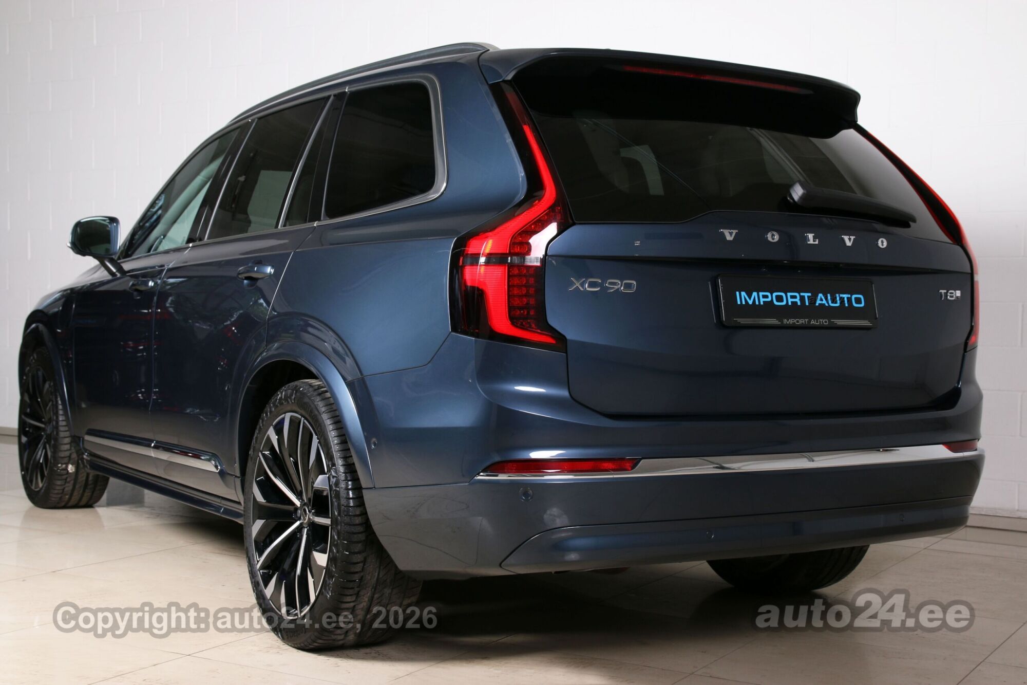 Volvo XC90 2025, photo 4/10