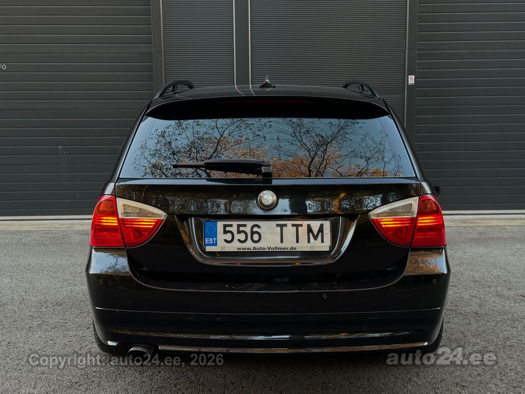 BMW 3 Series 2005 — photo 7