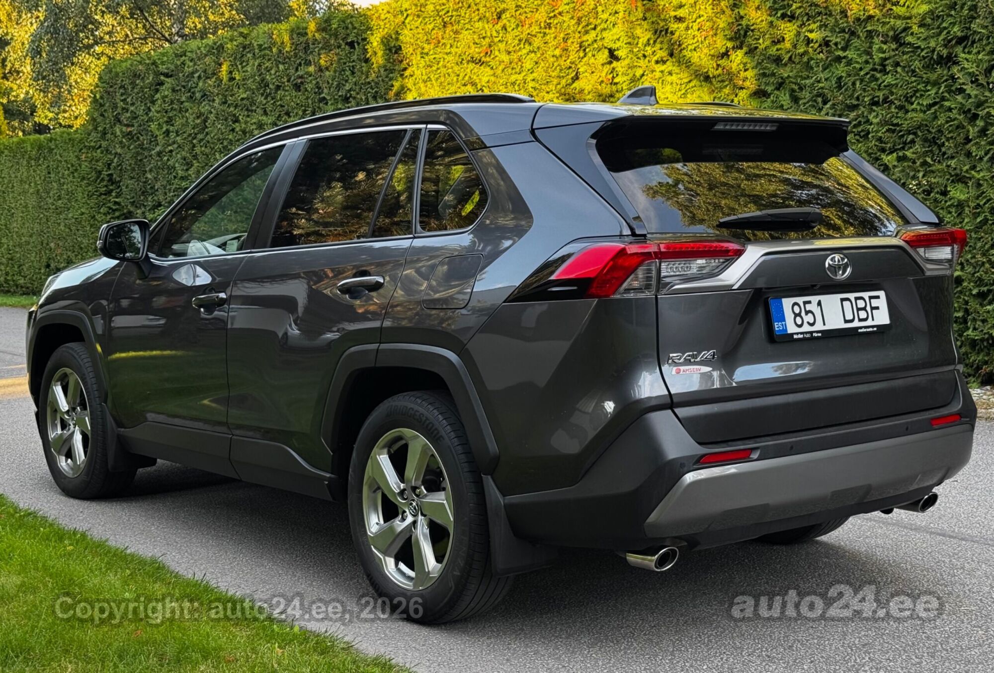 Toyota RAV4 - 7