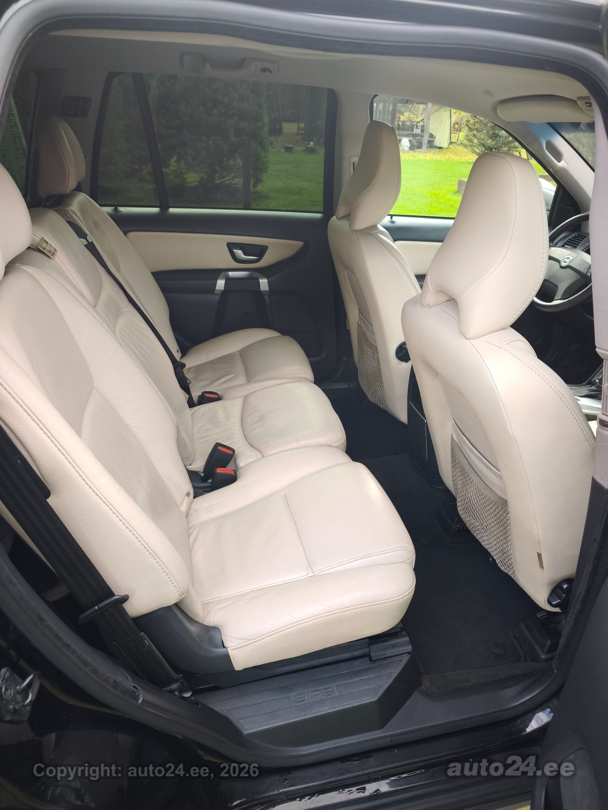 Volvo XC90 2011 — photo 10