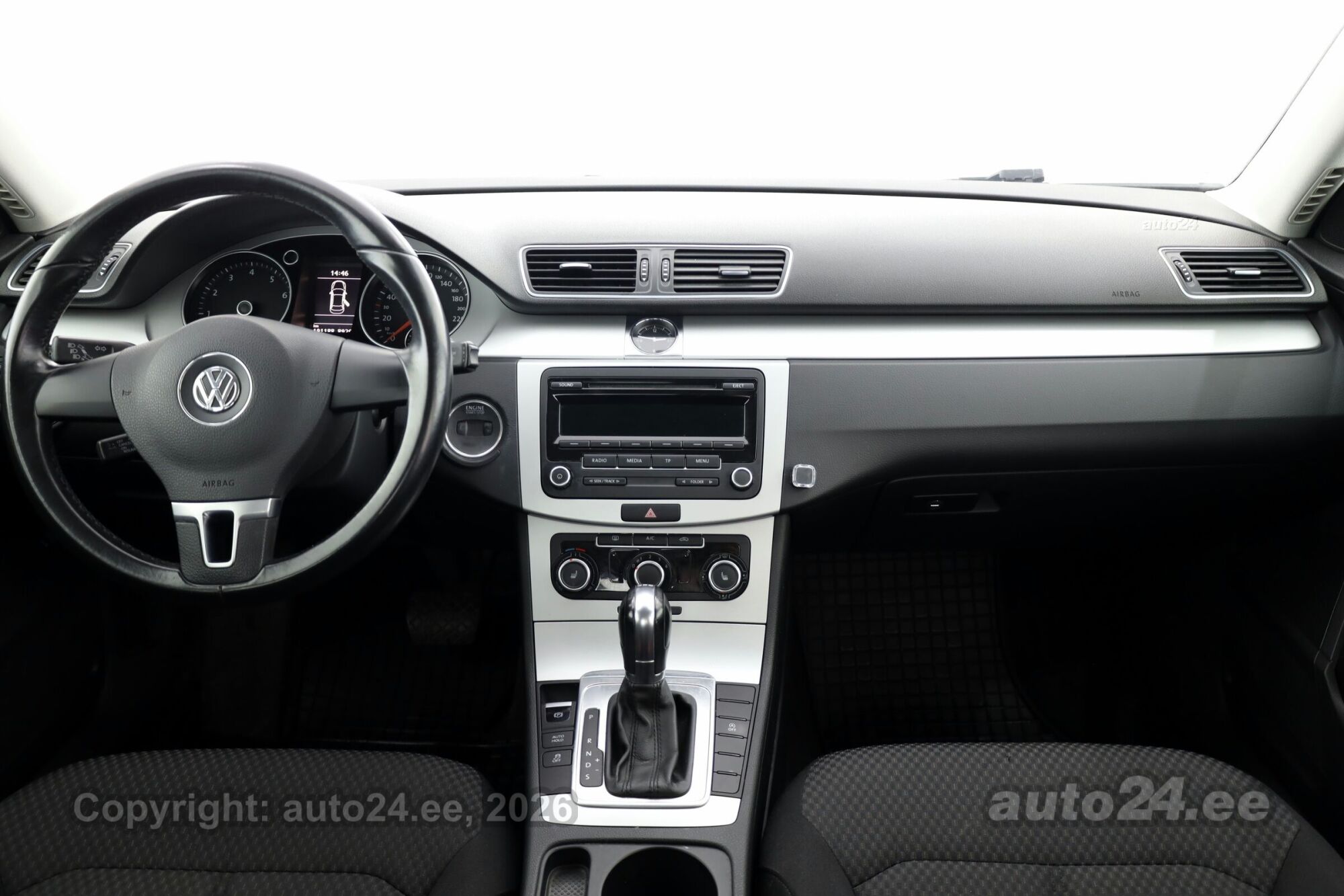 Volkswagen Passat - 5