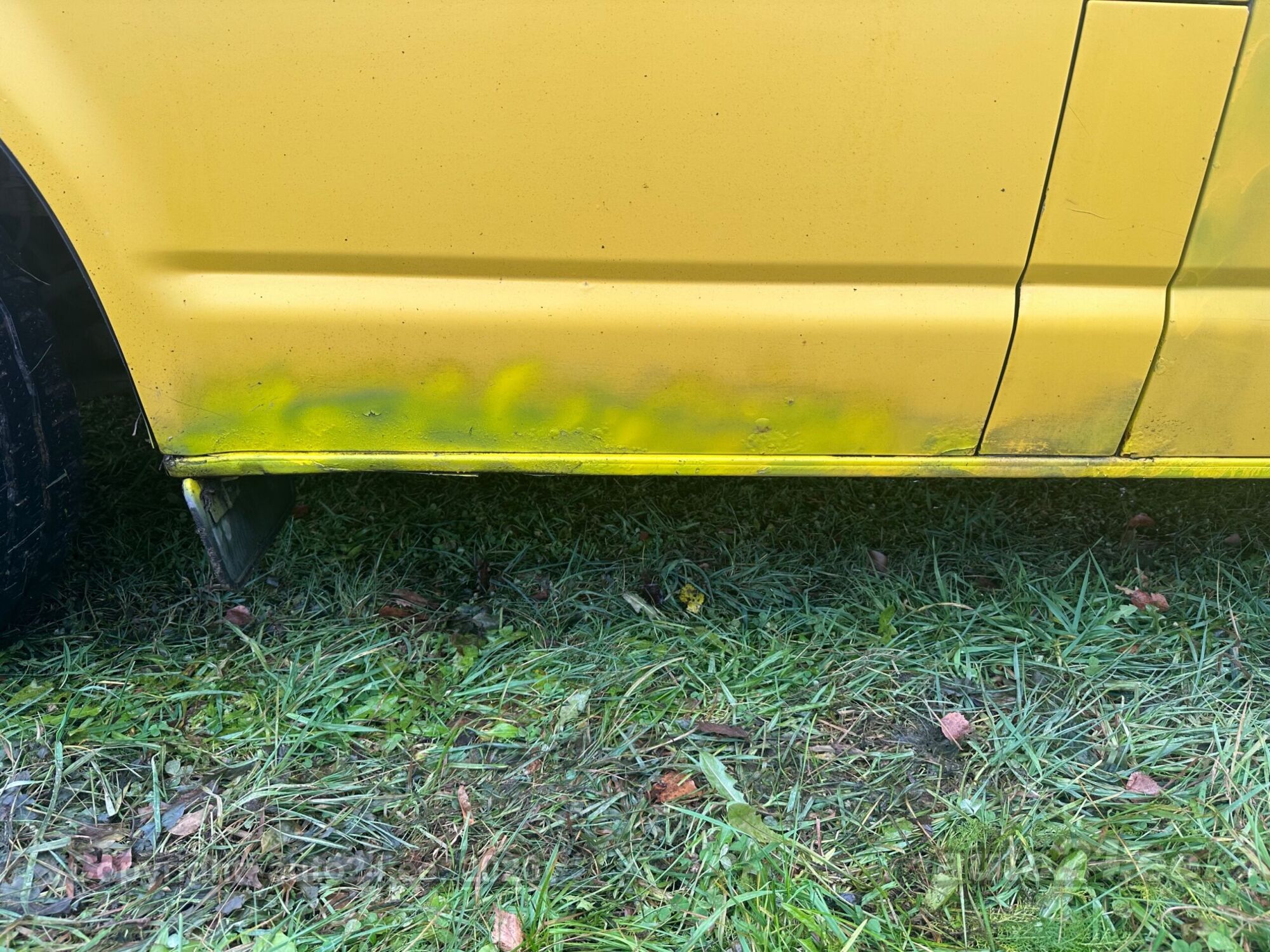 Volkswagen Transporter 2012 — photo 11