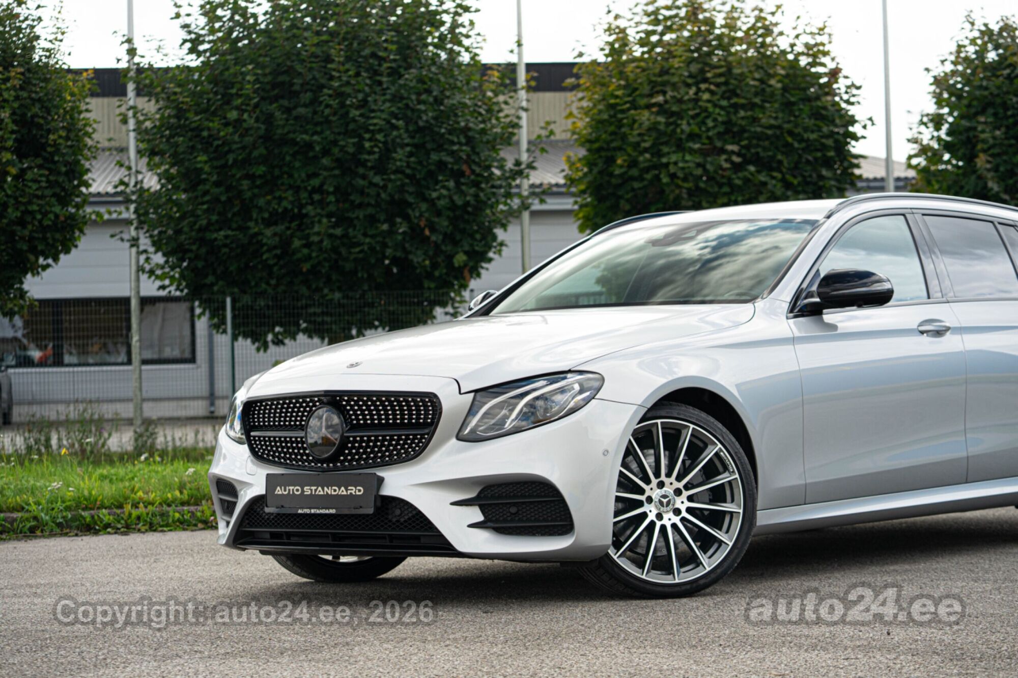 Mercedes-Benz E 400 - 6