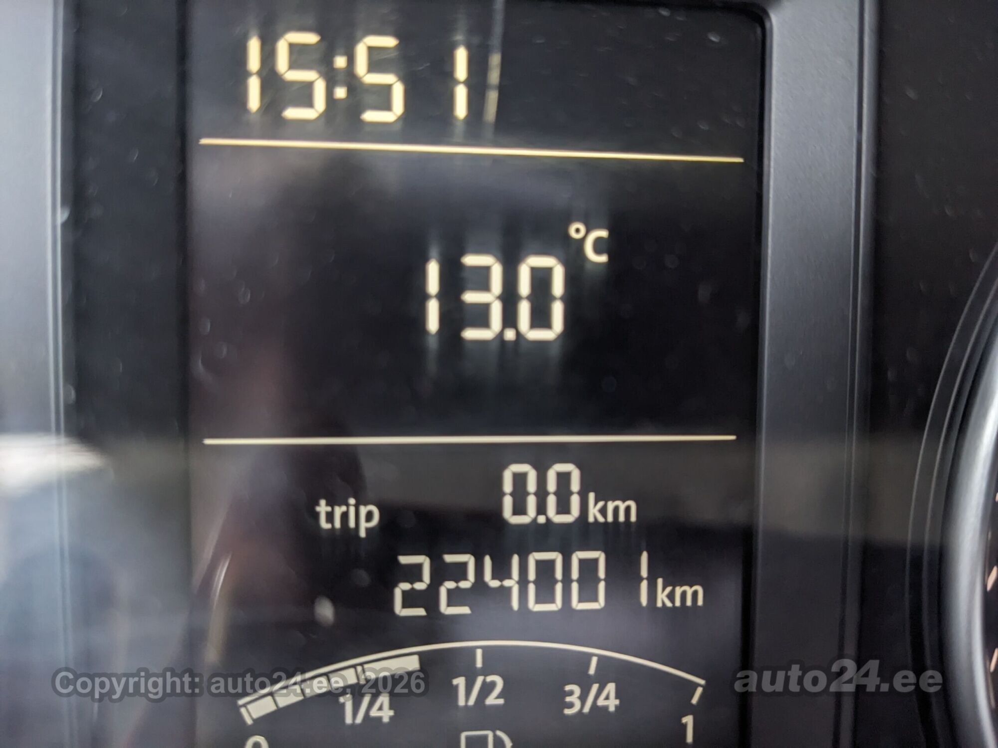 Volkswagen Transporter 2010 — photo 7