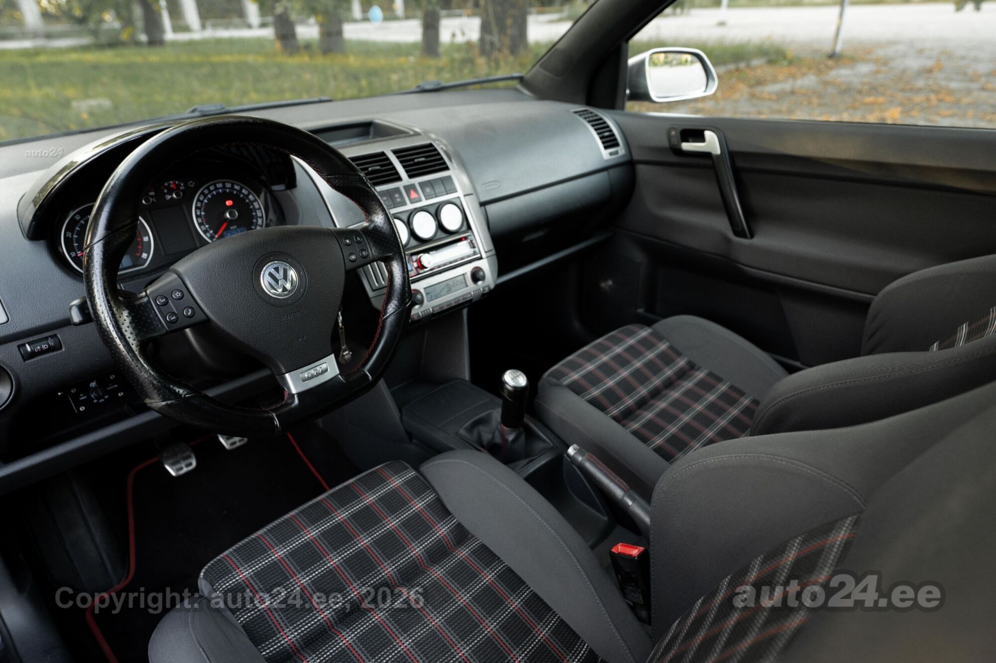 Volkswagen Polo - 10