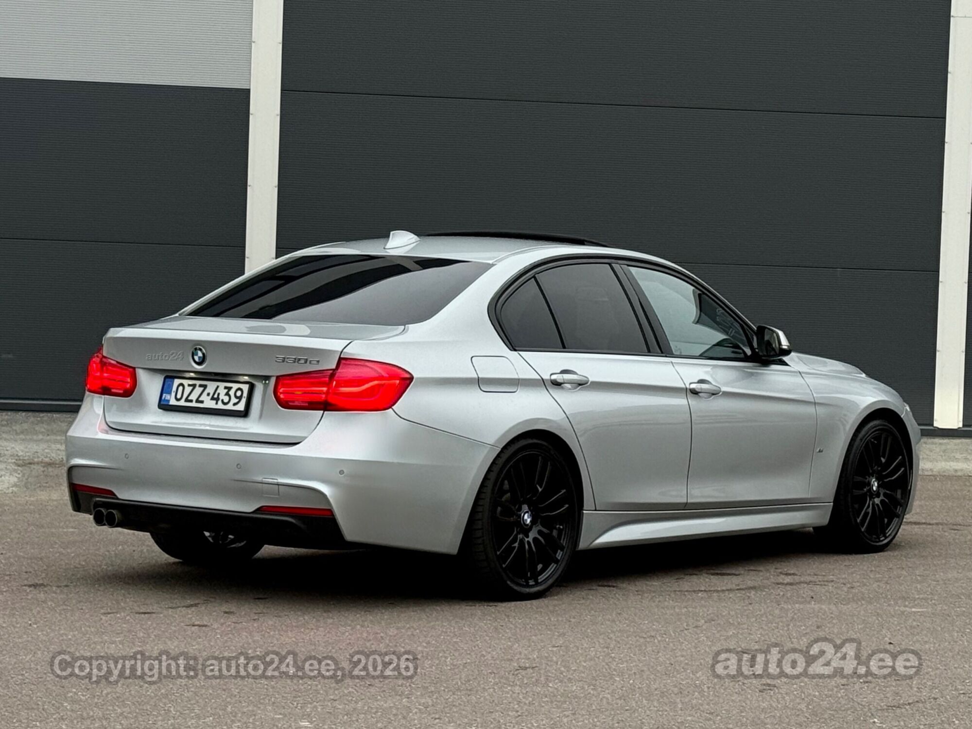 BMW 330 - 5