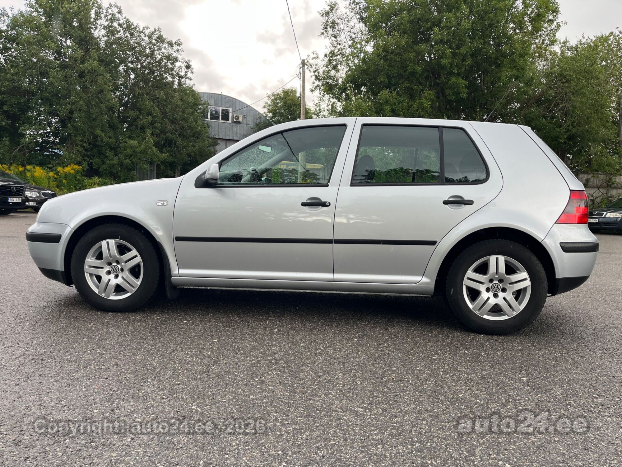 Volkswagen Golf 1.9 74kW 2003, kuva 6/10