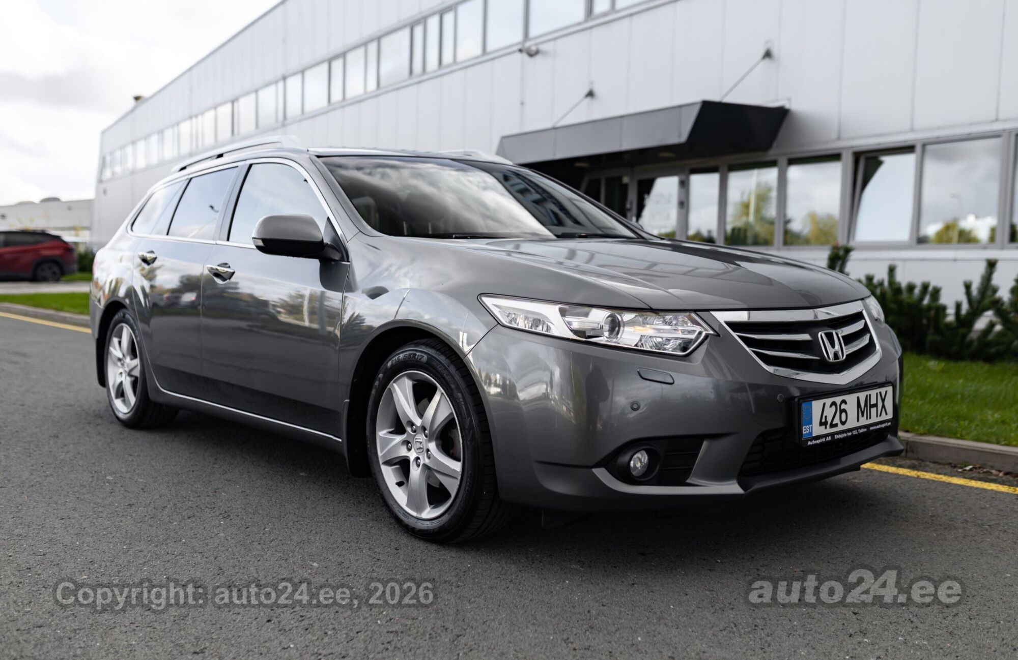 Honda Accord 2013 — салон