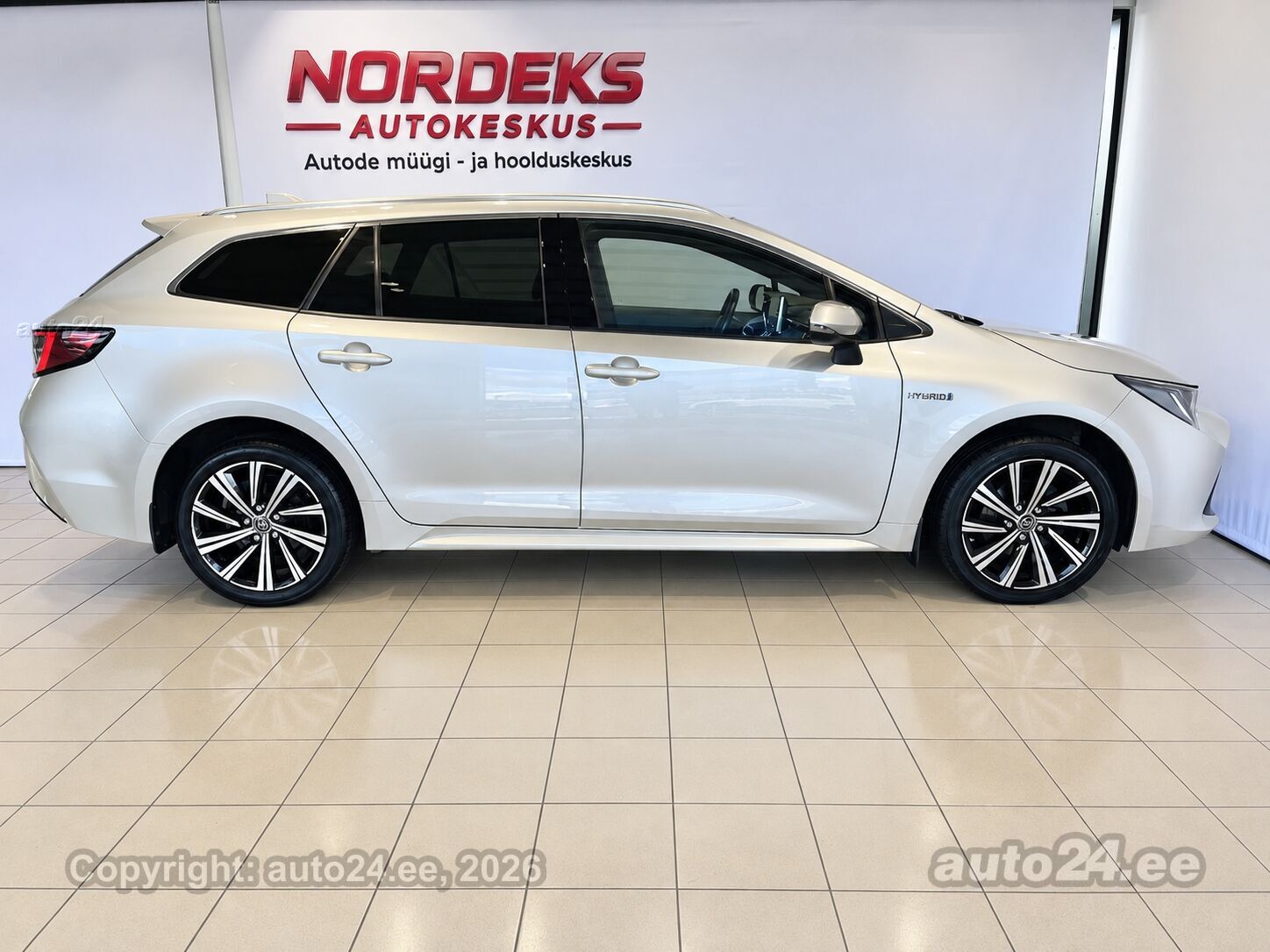 Toyota Corolla - 4