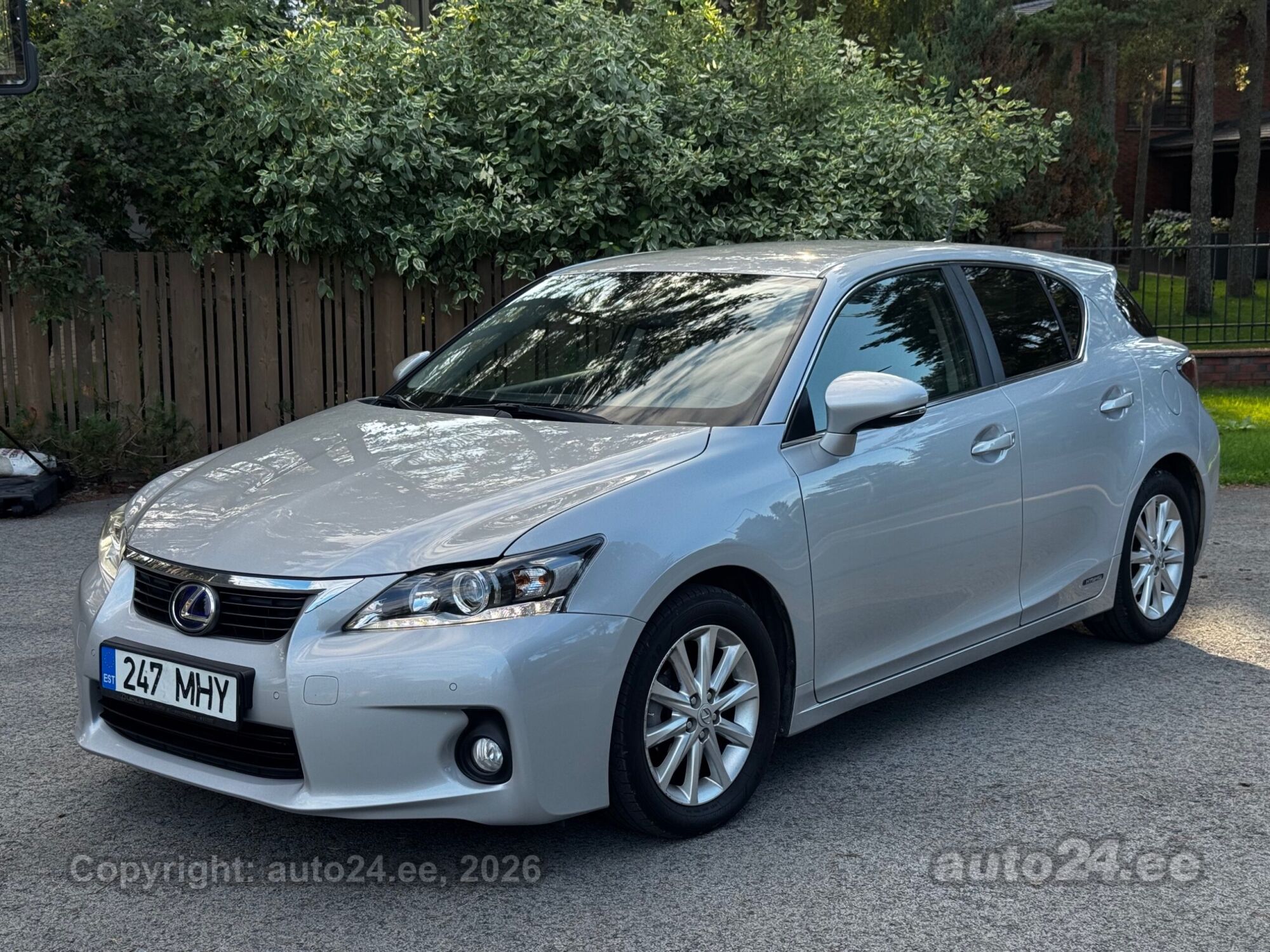 Lexus CT 200h - 1