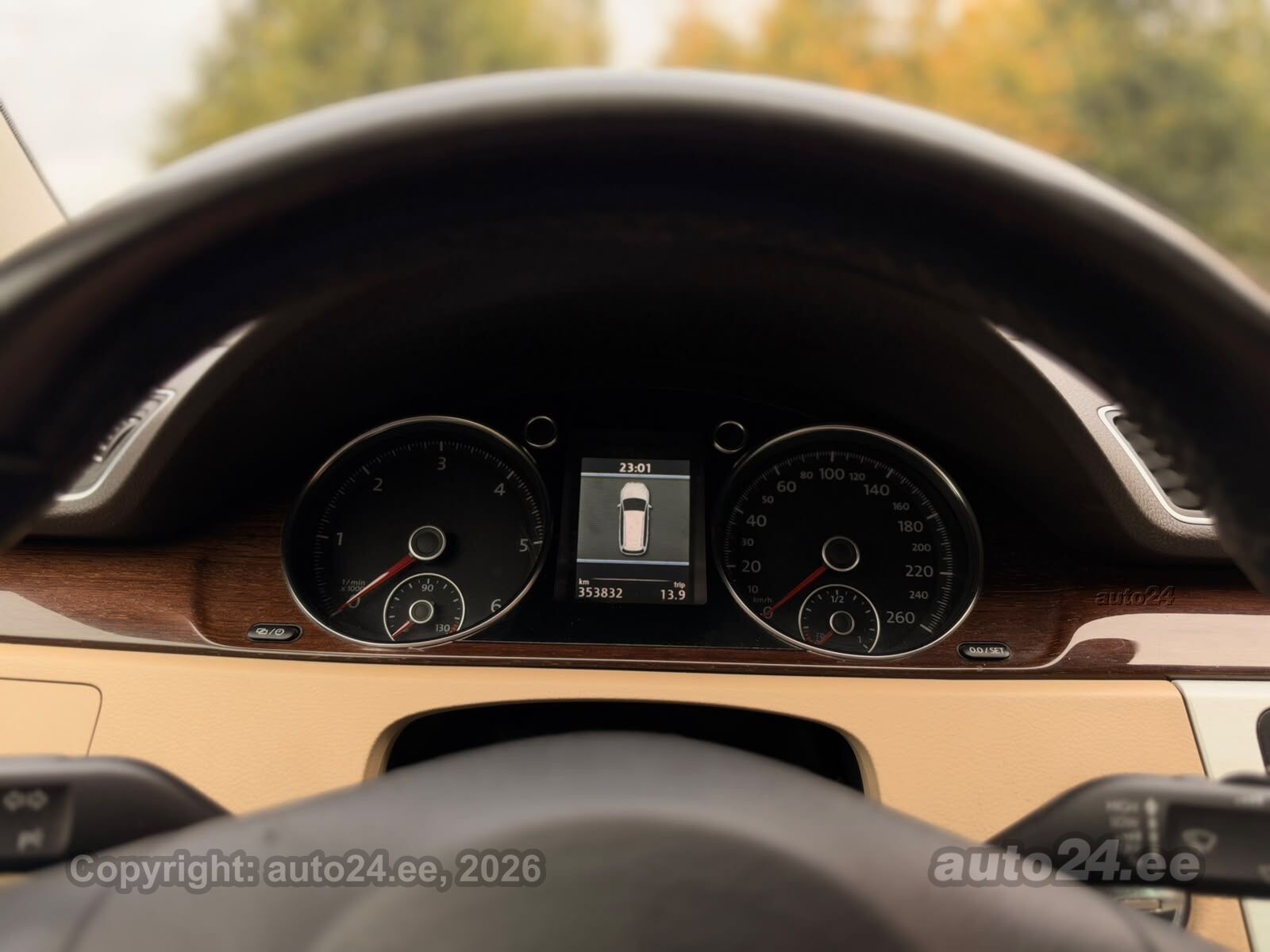 Volkswagen Passat 2013 — photo 16