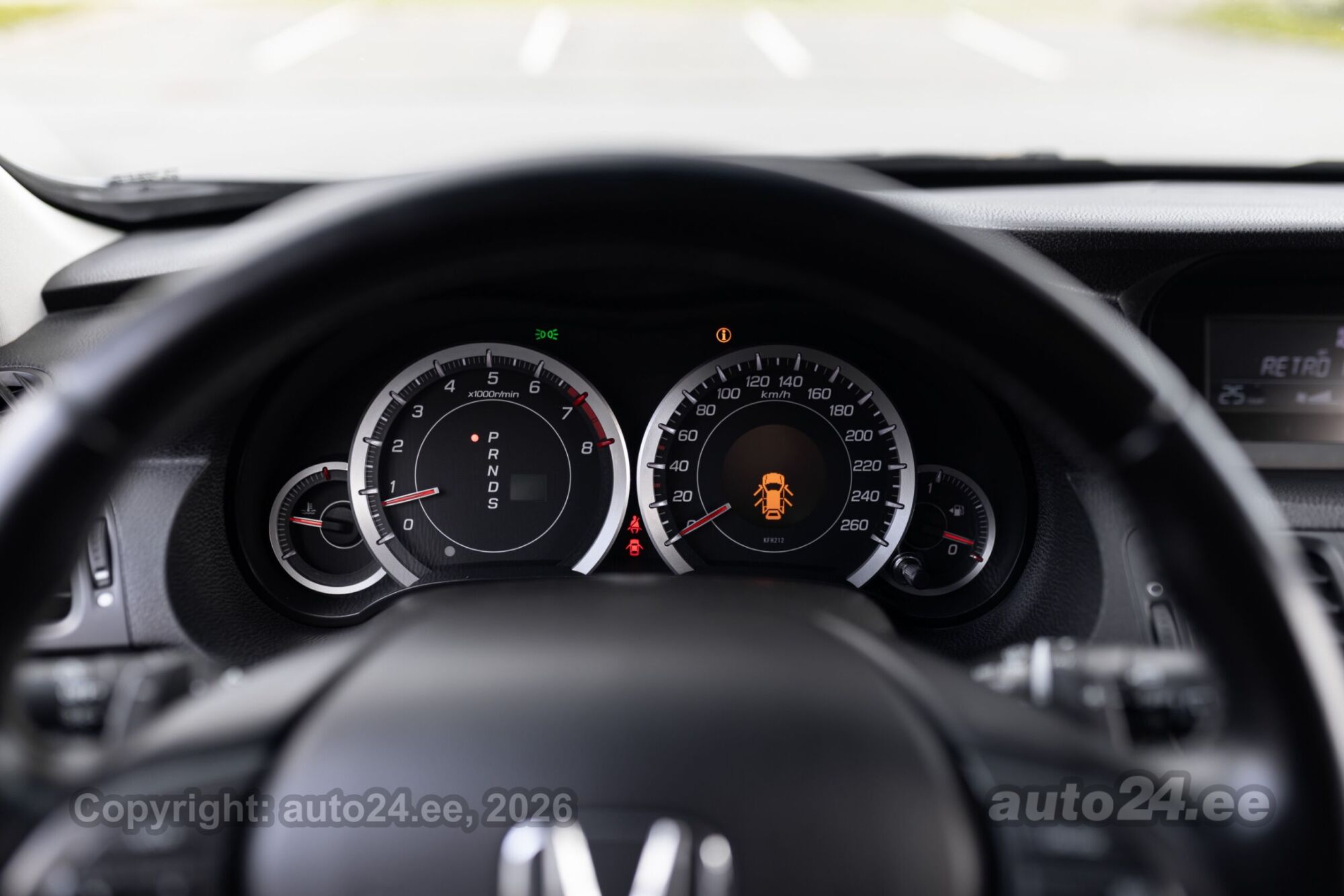 Honda Accord 2013 — фото 10
