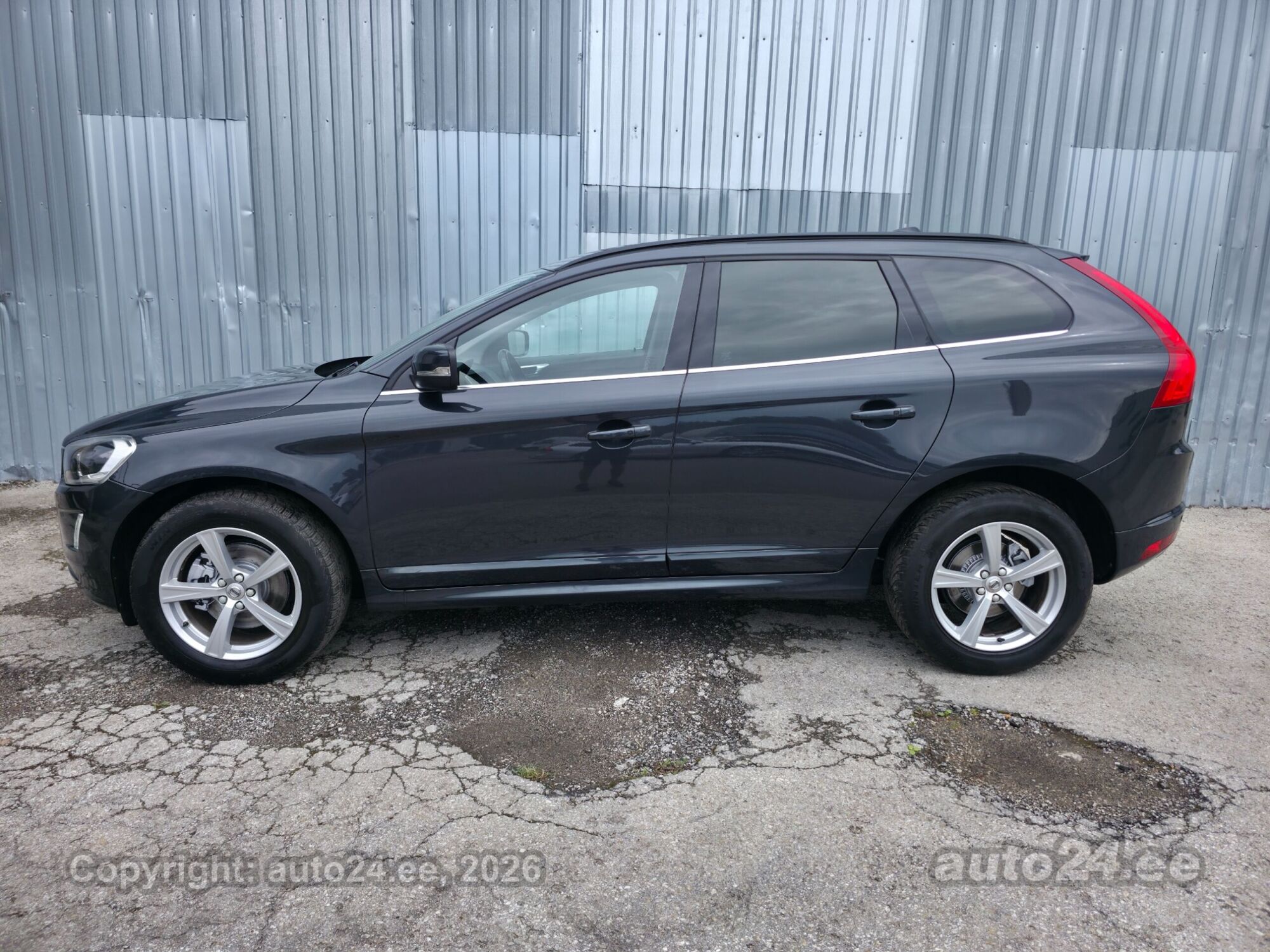 Volvo XC60 2015, kuva 5/10