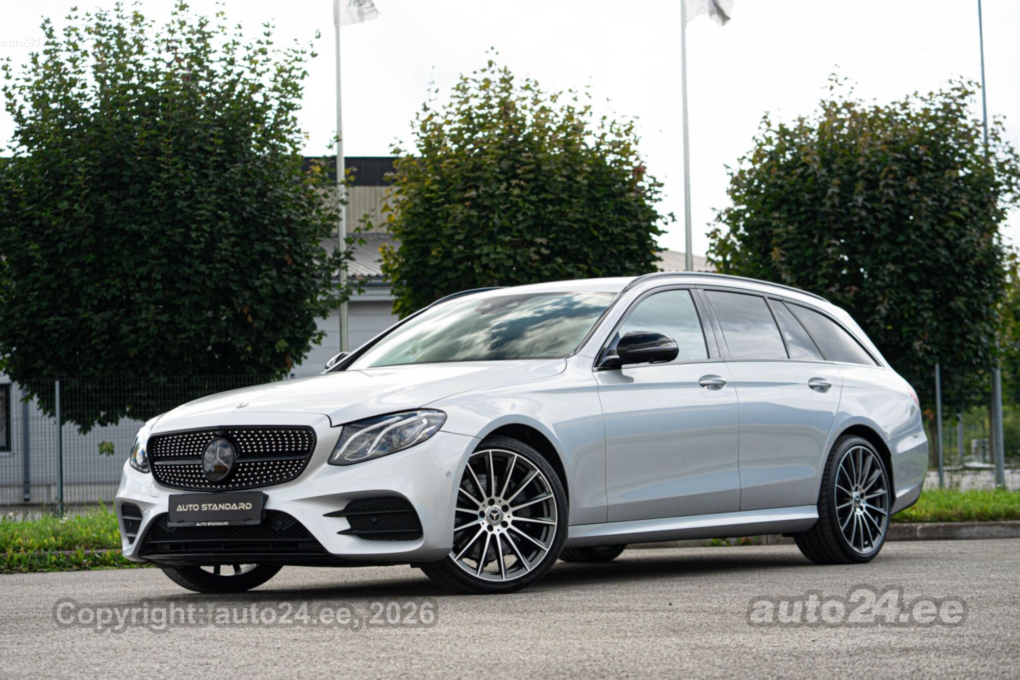 Mercedes-Benz E 400 - 5