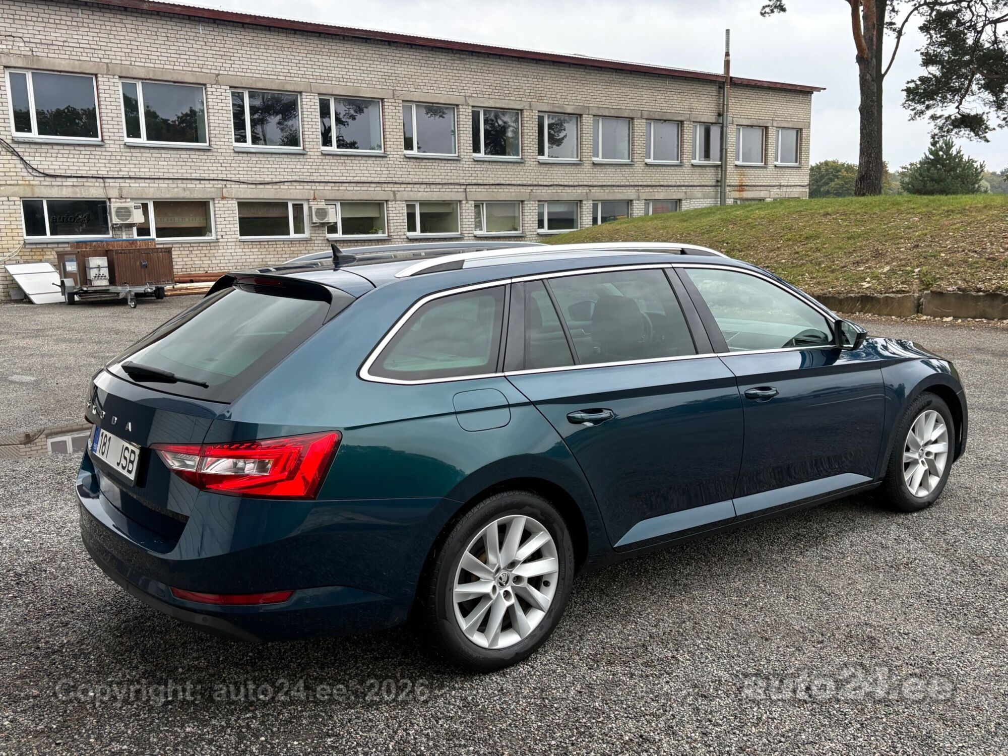 Škoda Superb - 6