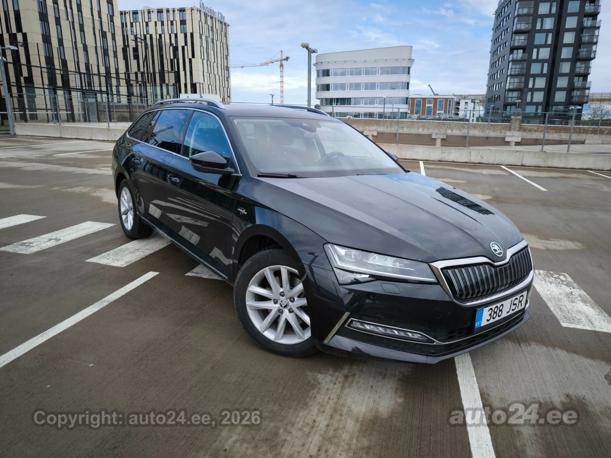 Skoda Superb 1.4 160kW 2021, kuva 2/10