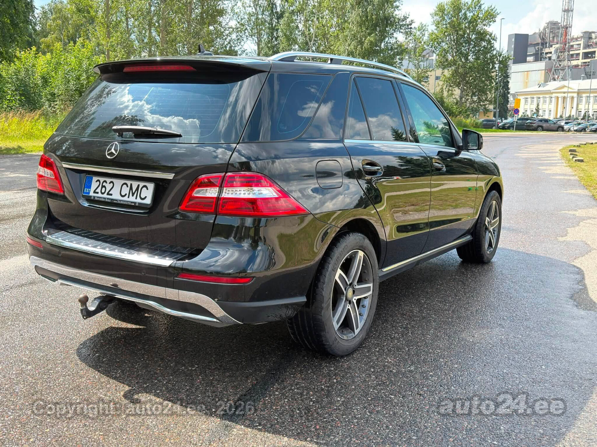 Mercedes-Benz M-sarja ML 350 3.0 190kW 2014, kuva 4/10
