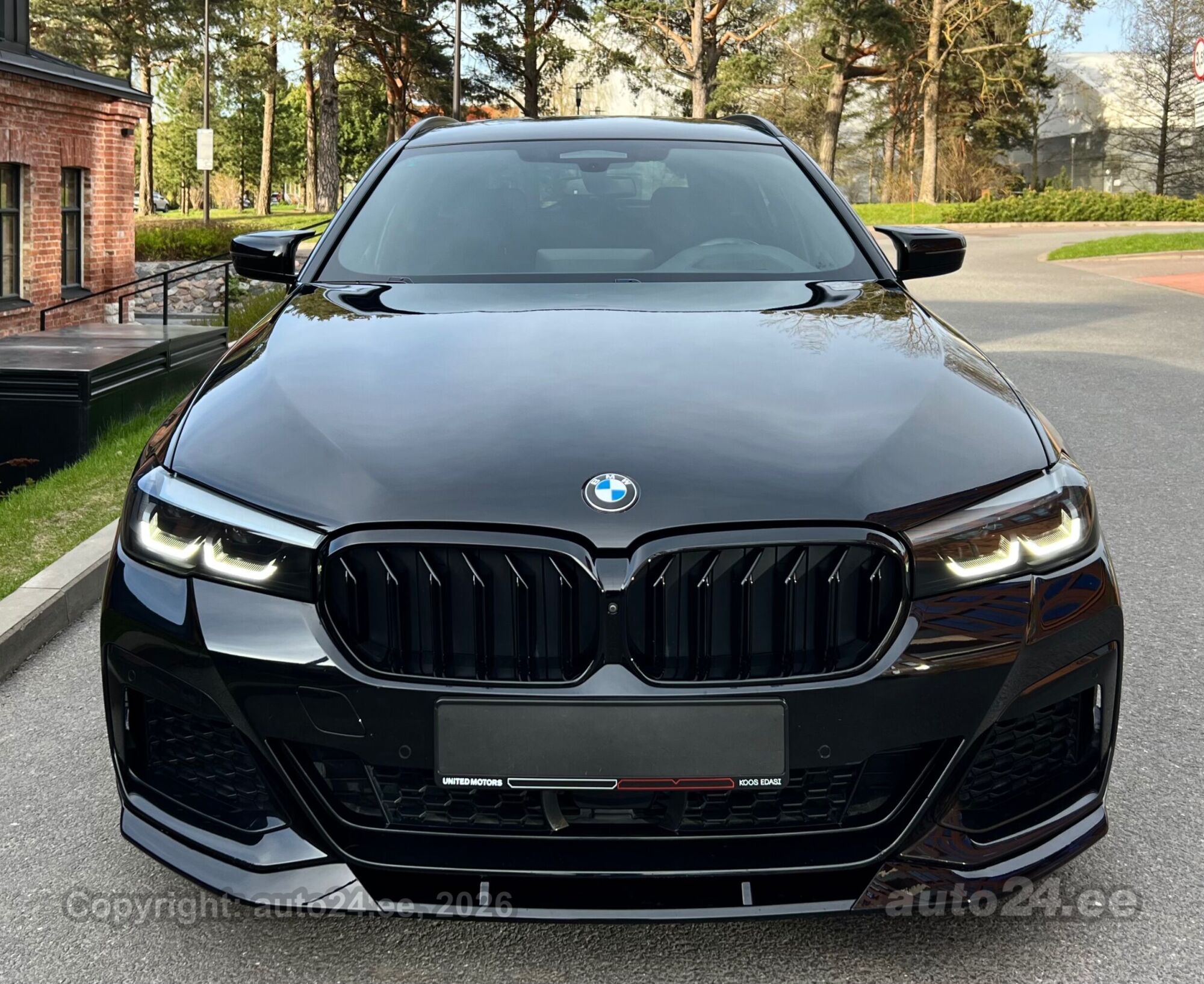 BMW 540 M-Performance X-Drive 3.0 R6 MHEV 250kW - auto24.ee
