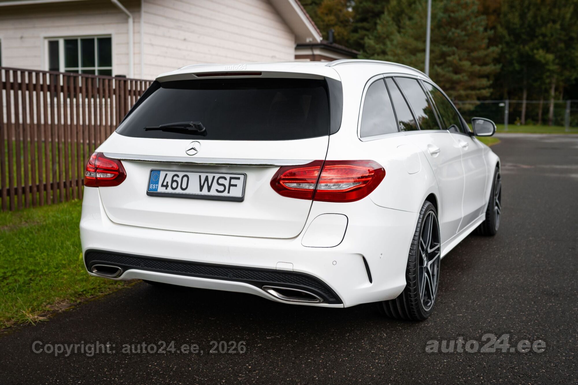 Mercedes-Benz C 350 - 10