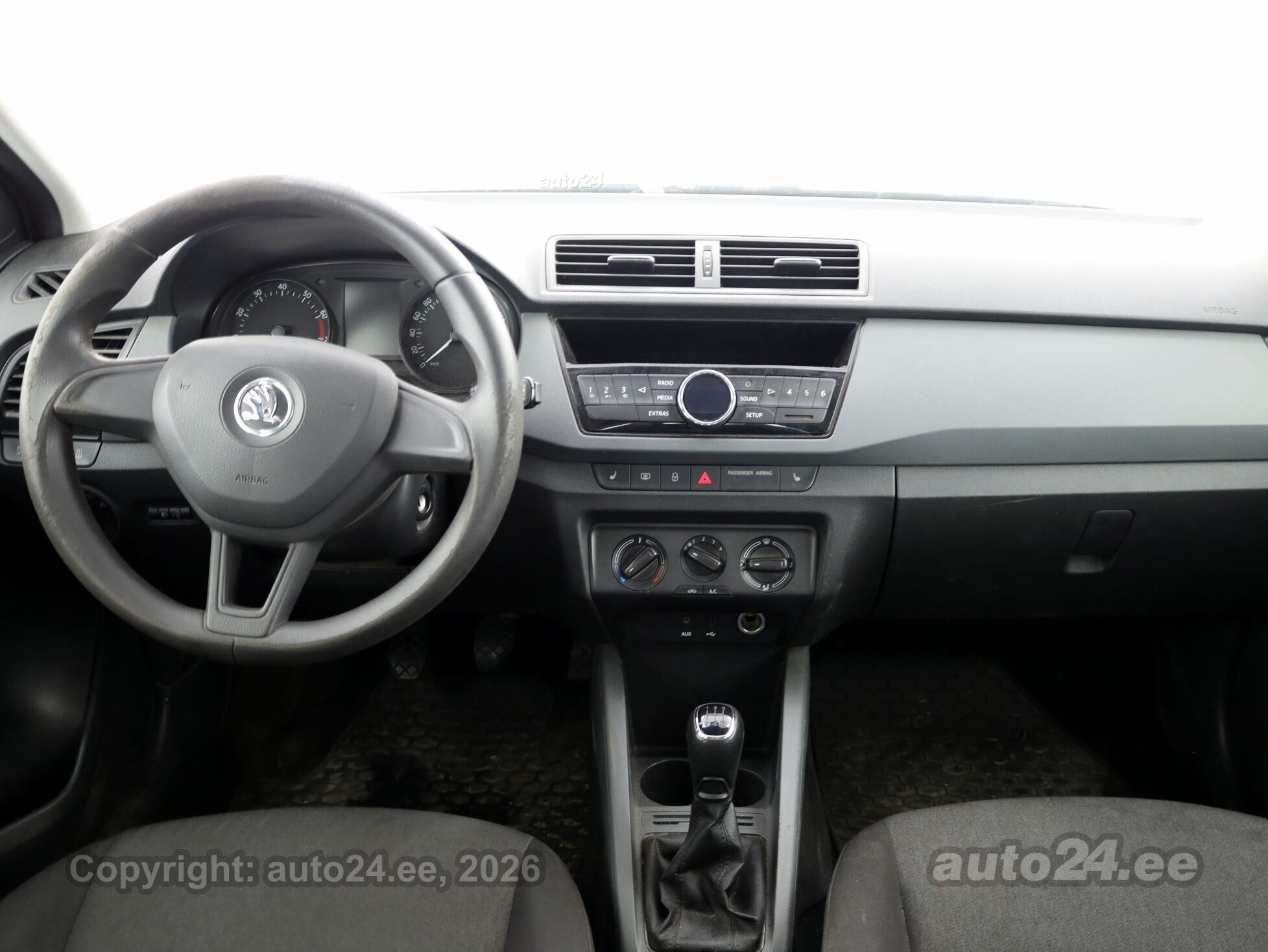 Skoda Fabia 2016, photo 5/7