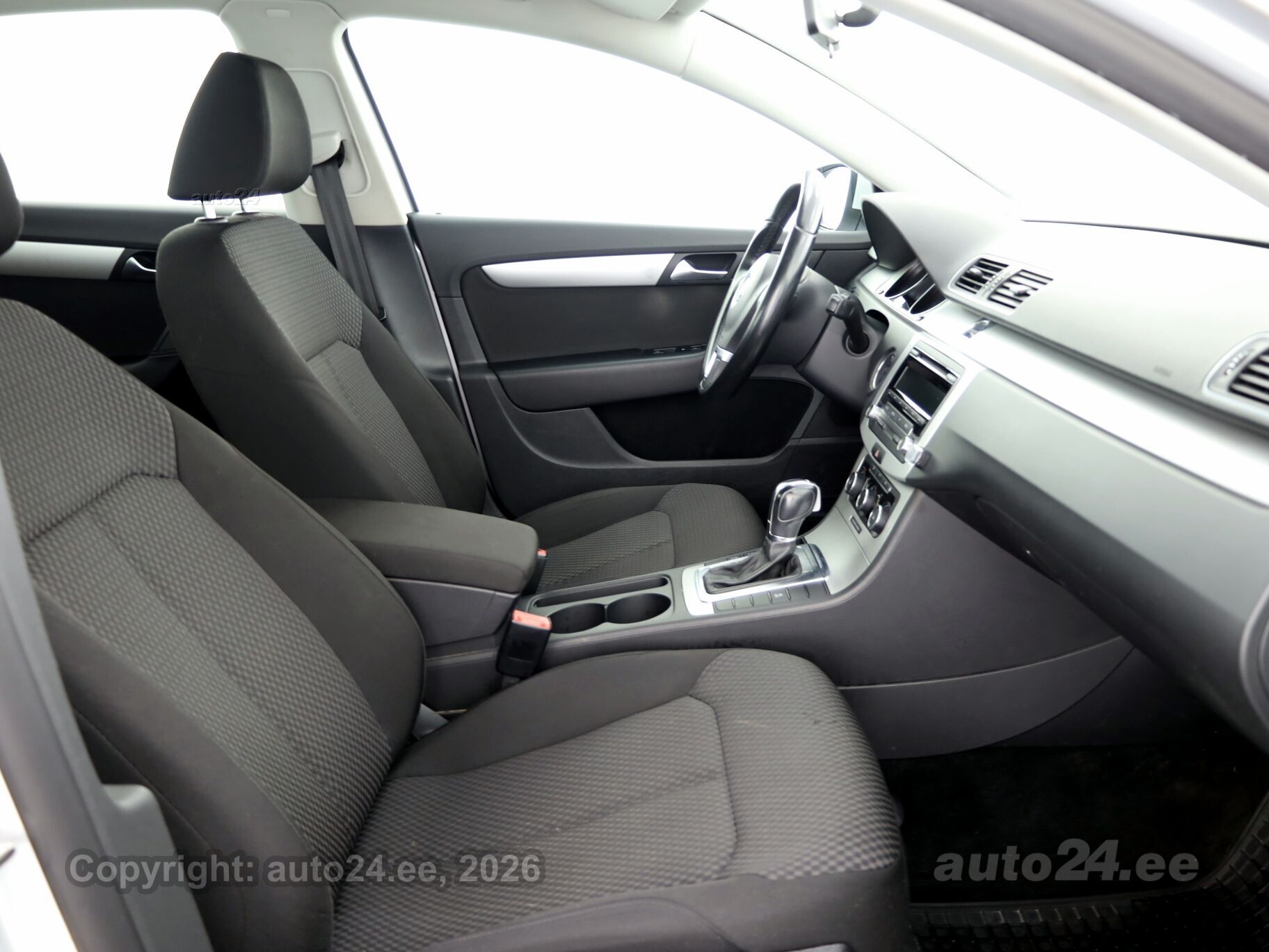 Volkswagen Passat - 6