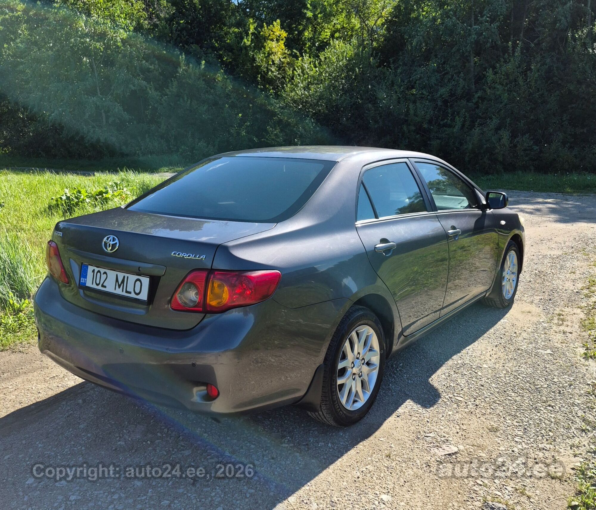 Toyota Corolla - 5