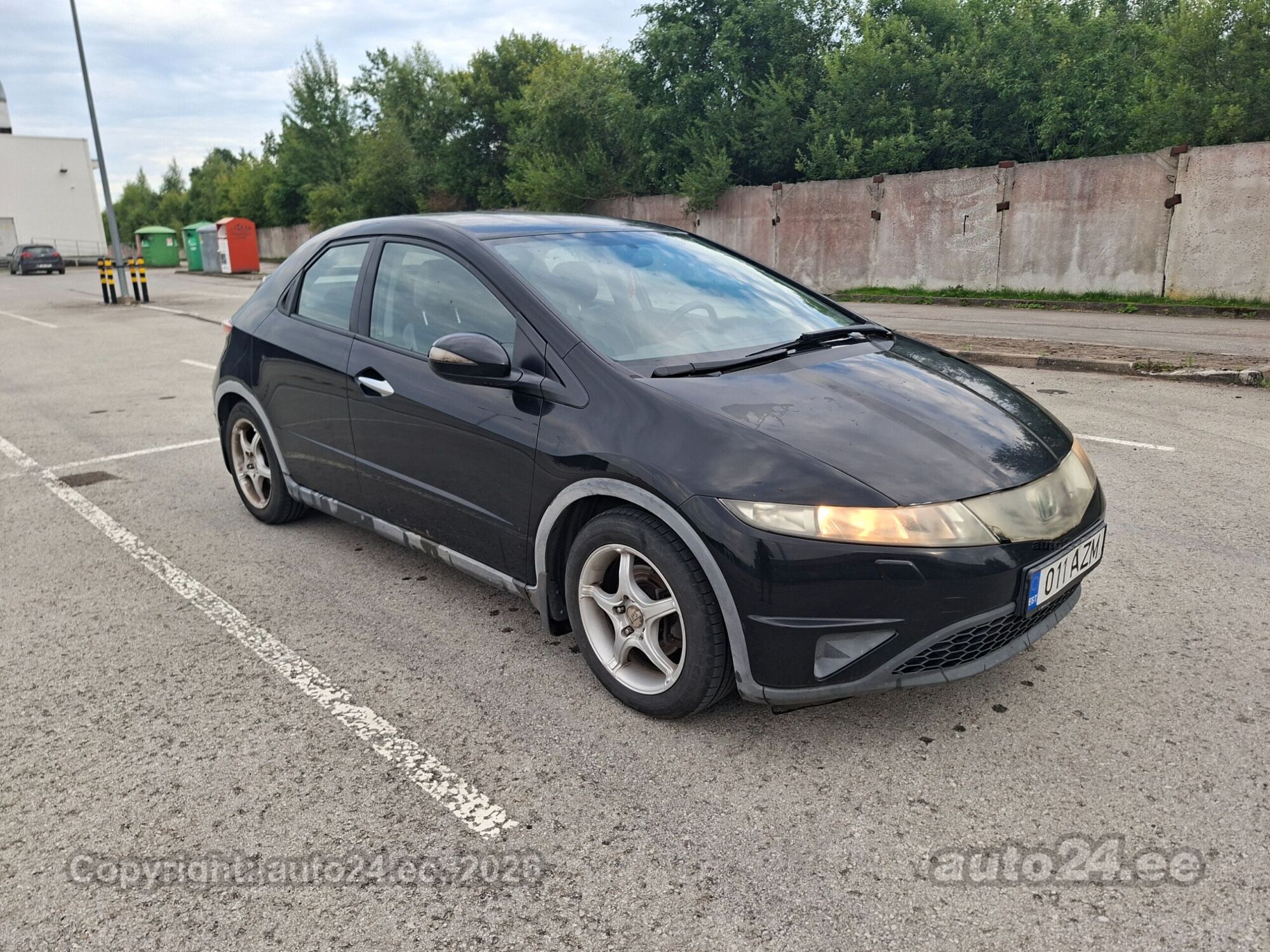 Honda Civic 1.3 61kW 2006, kuva 2/10