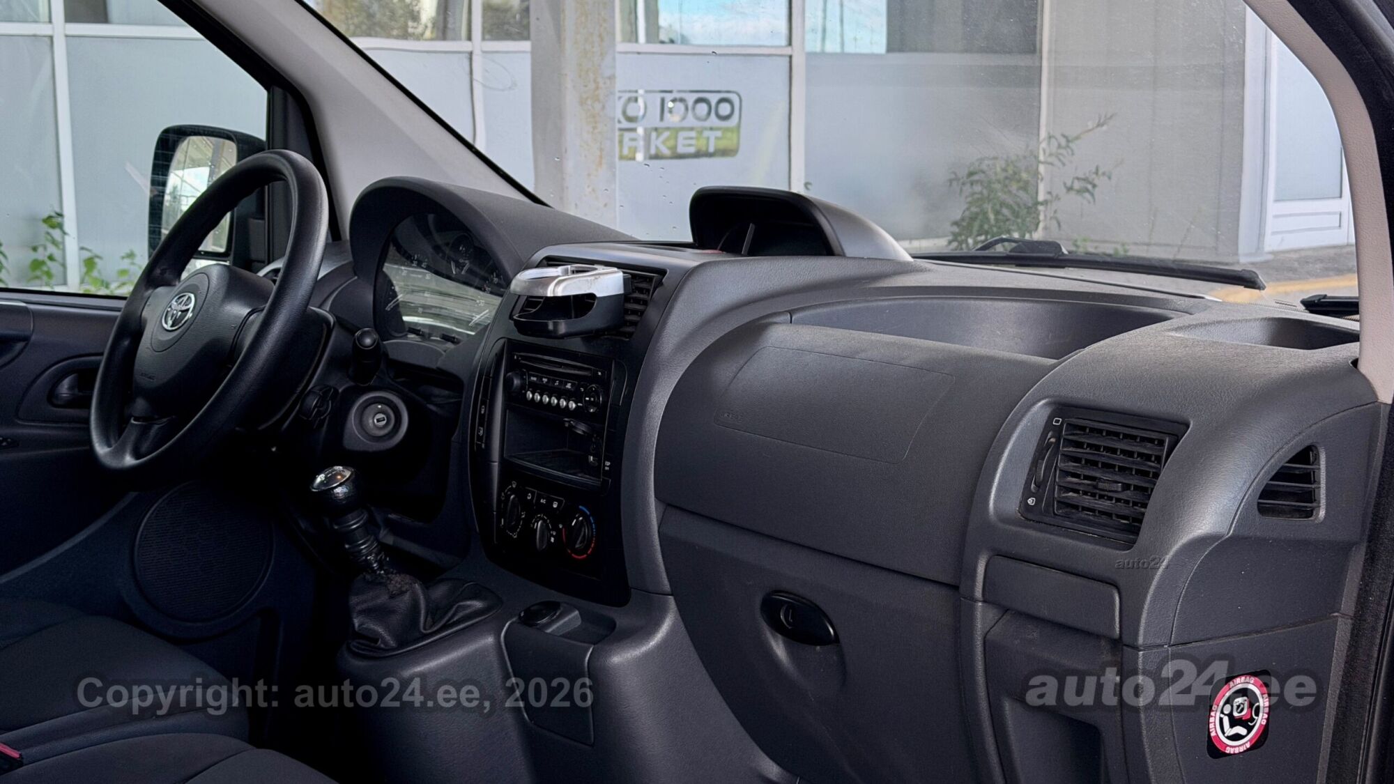 Toyota ProAce 2014 — photo 9