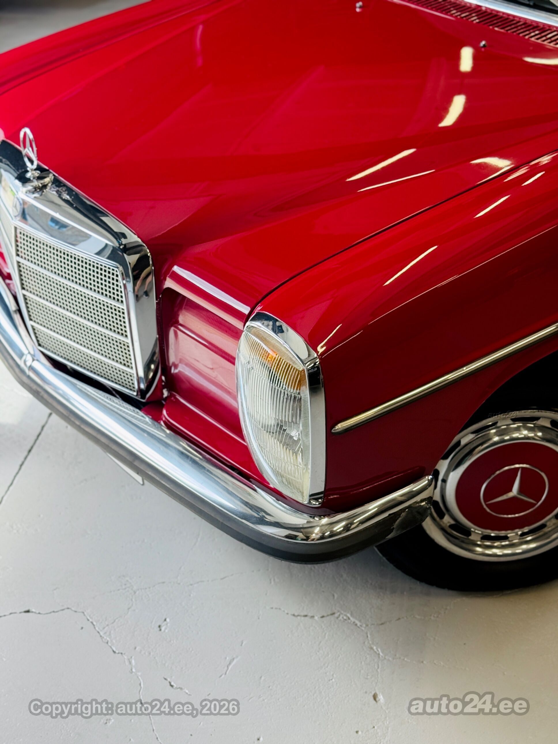 Mercedes-Benz 200