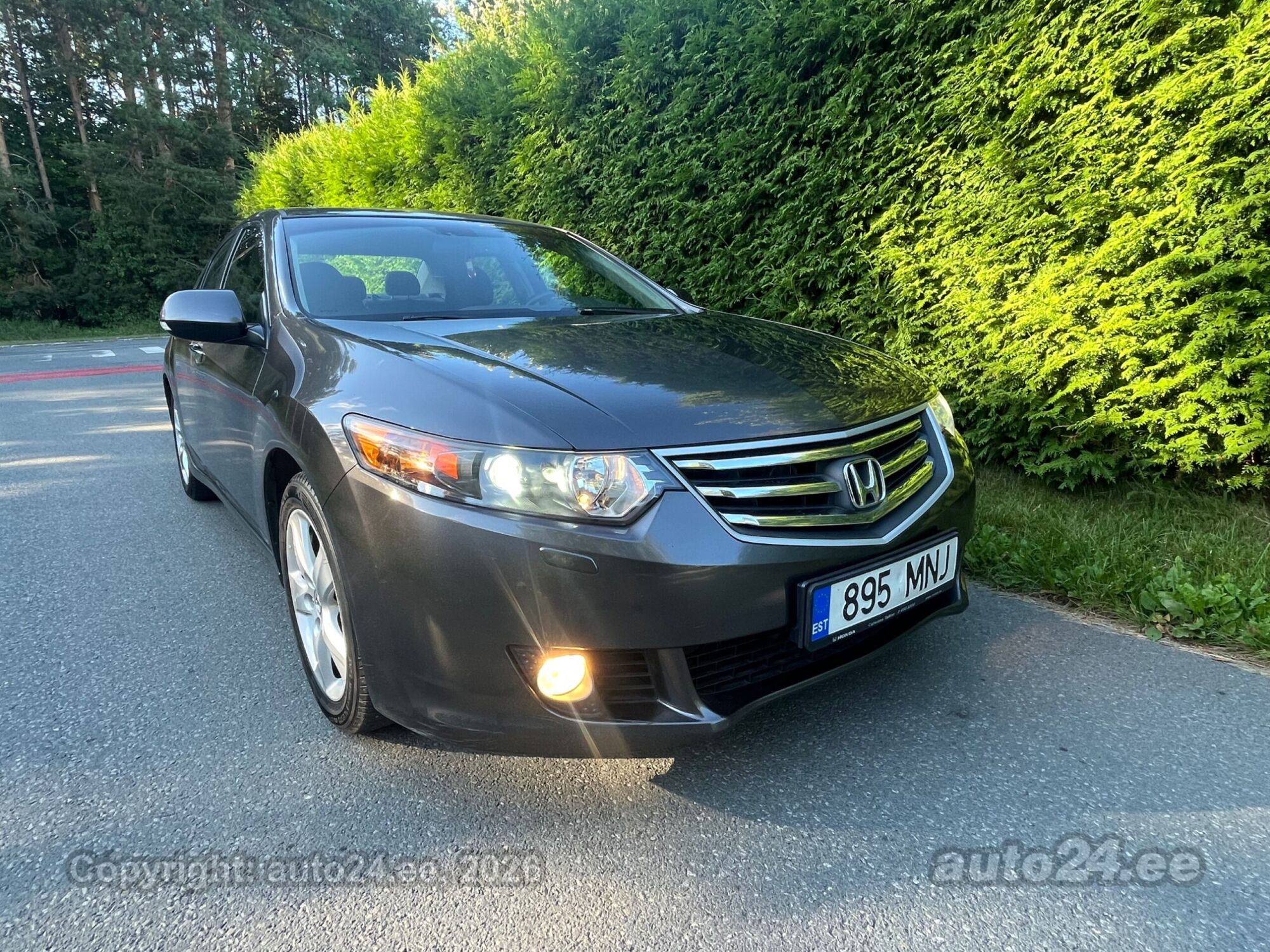 Honda Accord 2.2 110kW 2010, kuva 2/10
