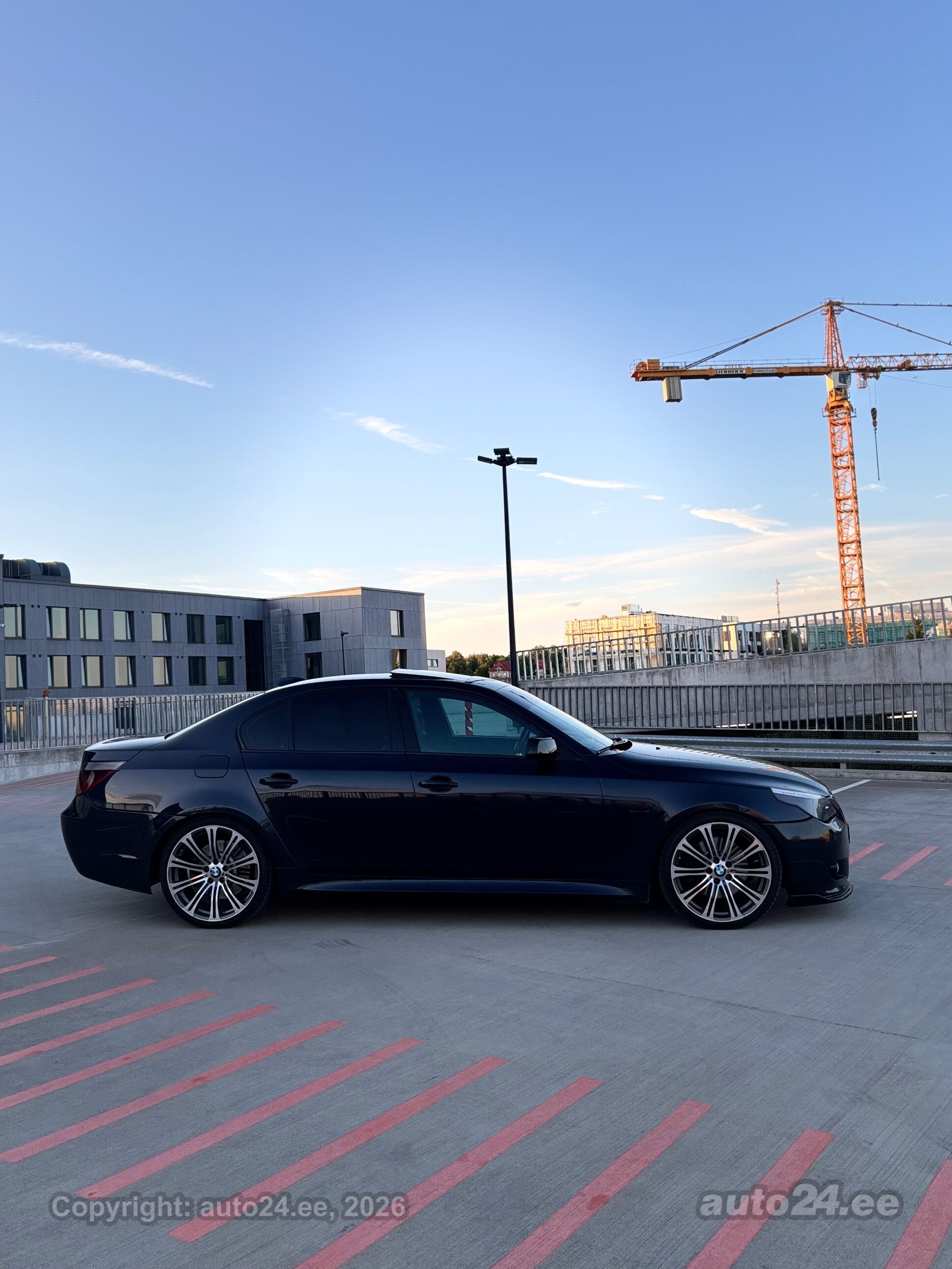 BMW 5-sarja 535 3.0 200kW 2004, kuva 4/10