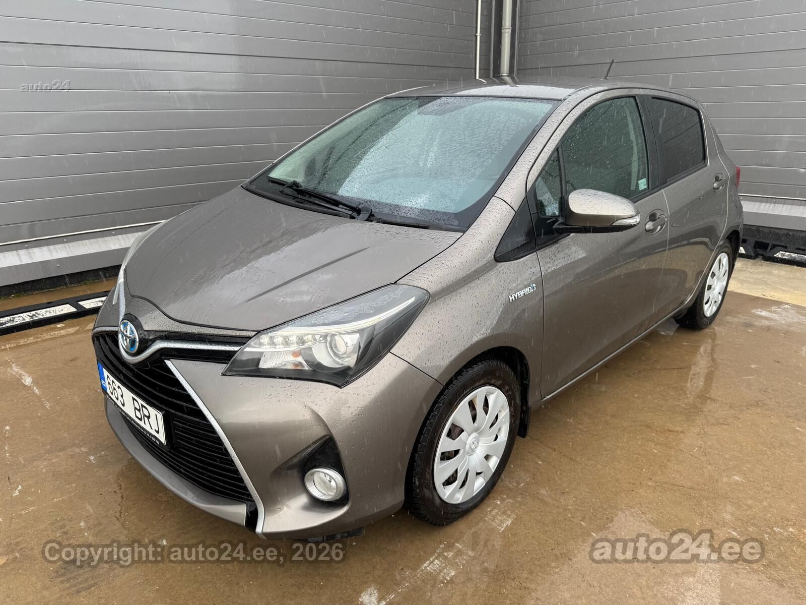 Toyota Yaris - 1