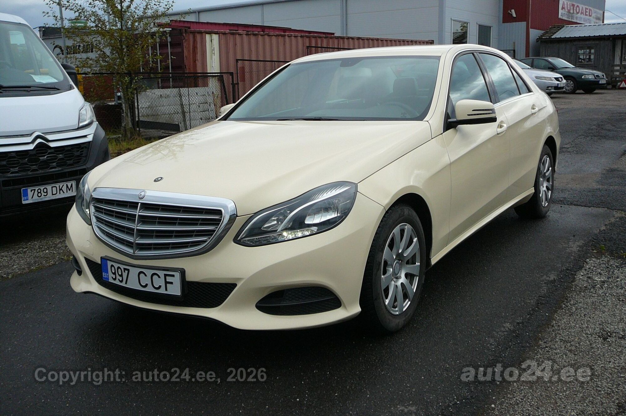 Mercedes-Benz E 200 2.1 100kW