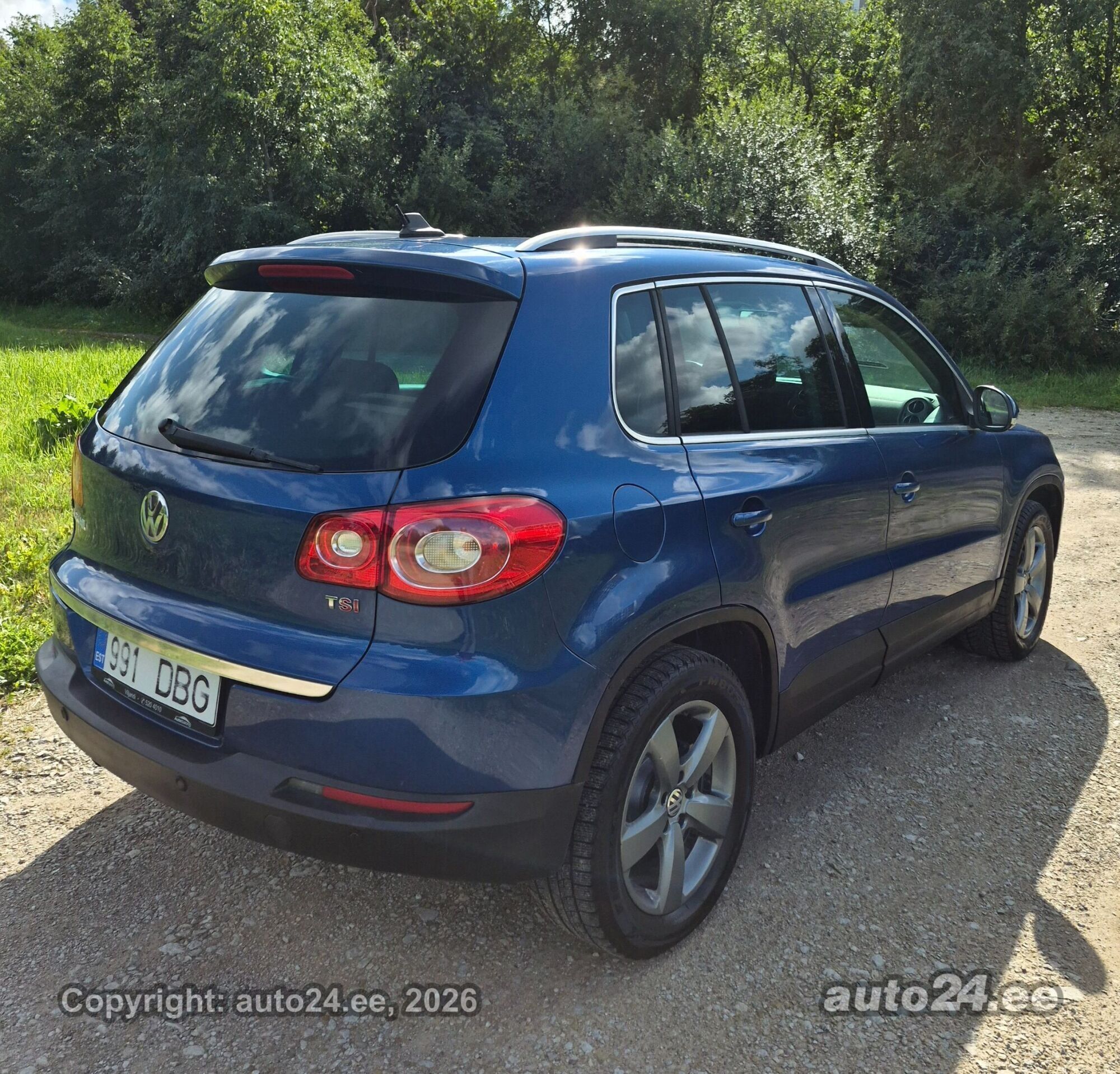 Volkswagen Tiguan 2009 — photo 7