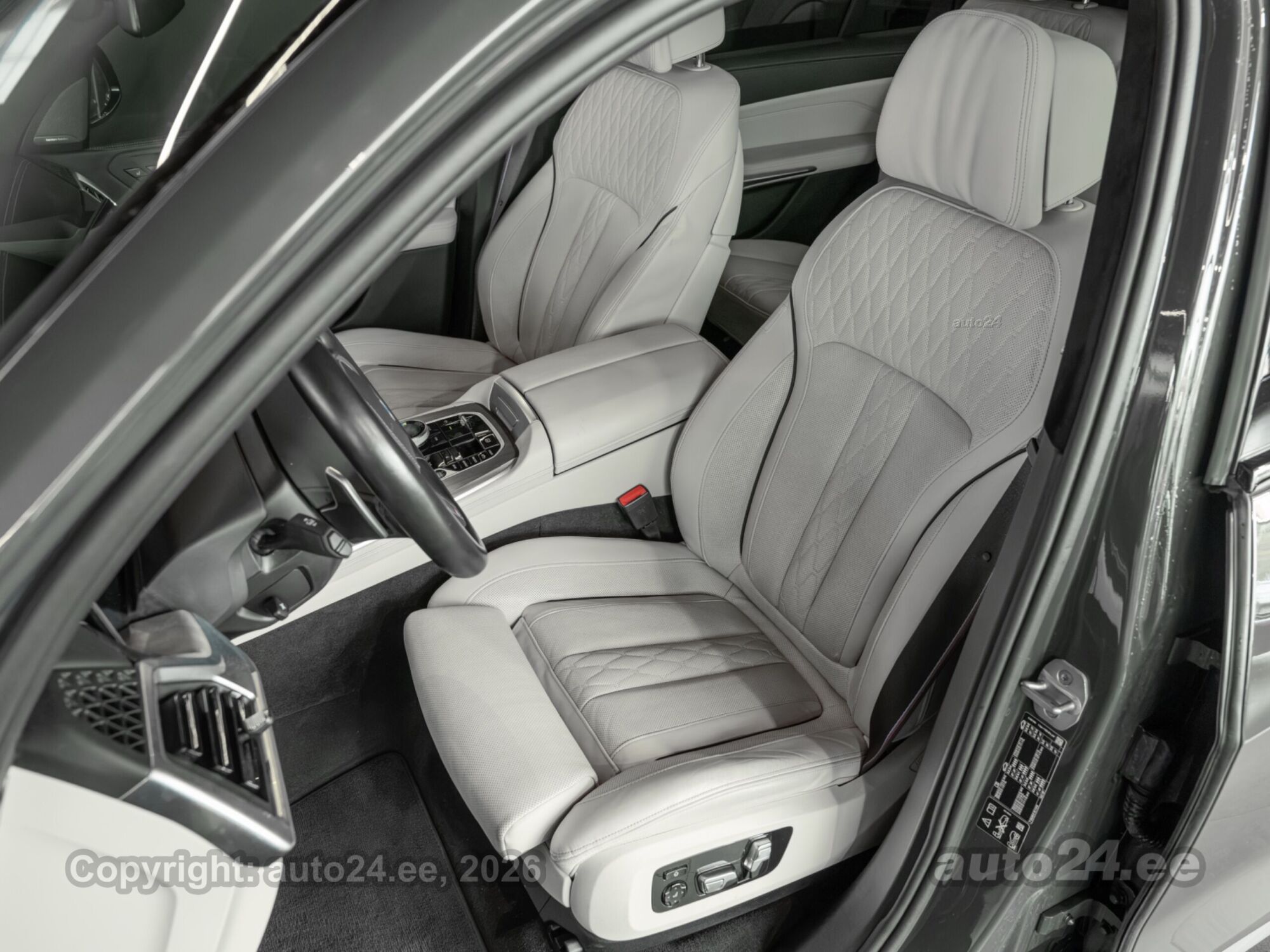 BMW X7 - 8