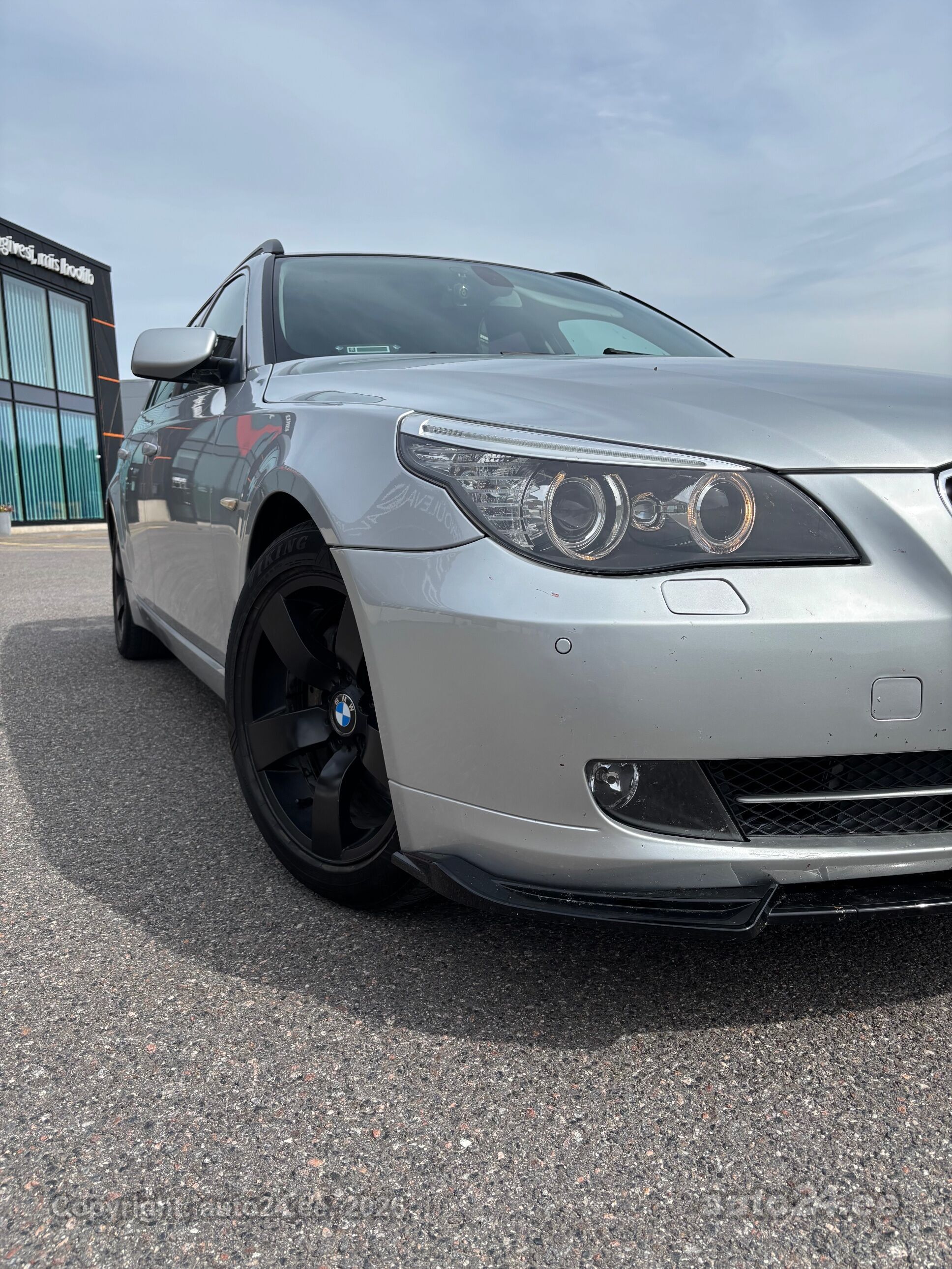 BMW 5-sarja 520 2.0 130kW 2008, photo 6/10