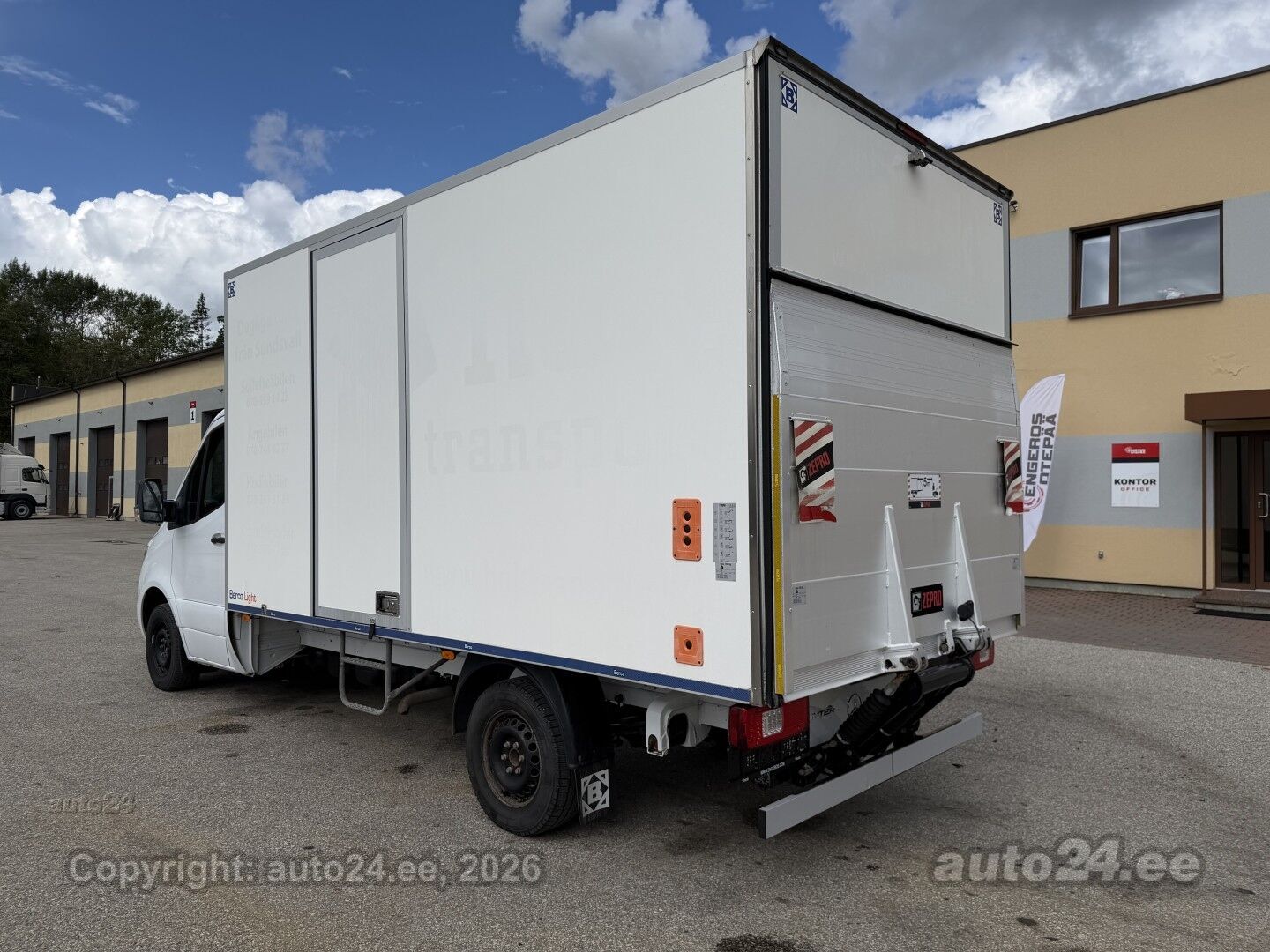 Mercedes-Benz Sprinter 2022, photo 6/10