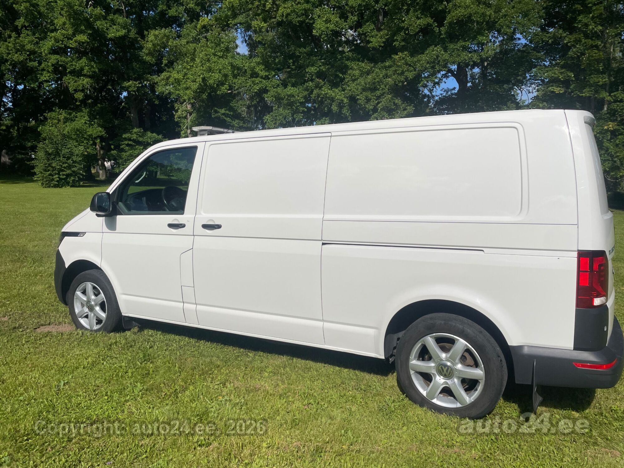Volkswagen Transporter 2.0 110kW 2020, photo 4/10