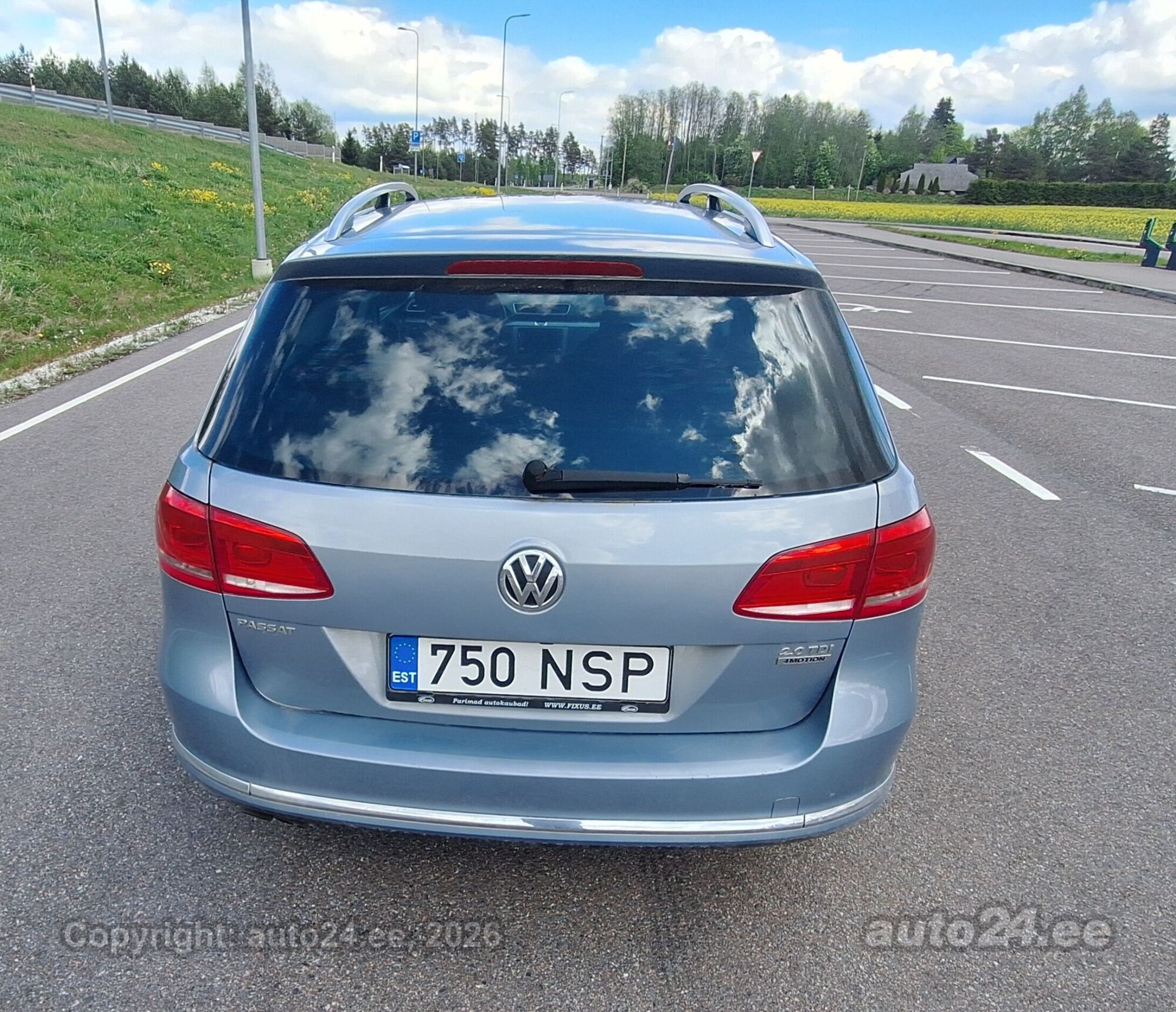 Volkswagen Passat 4Motion 2.0 103kW 2011, kuva 4/10