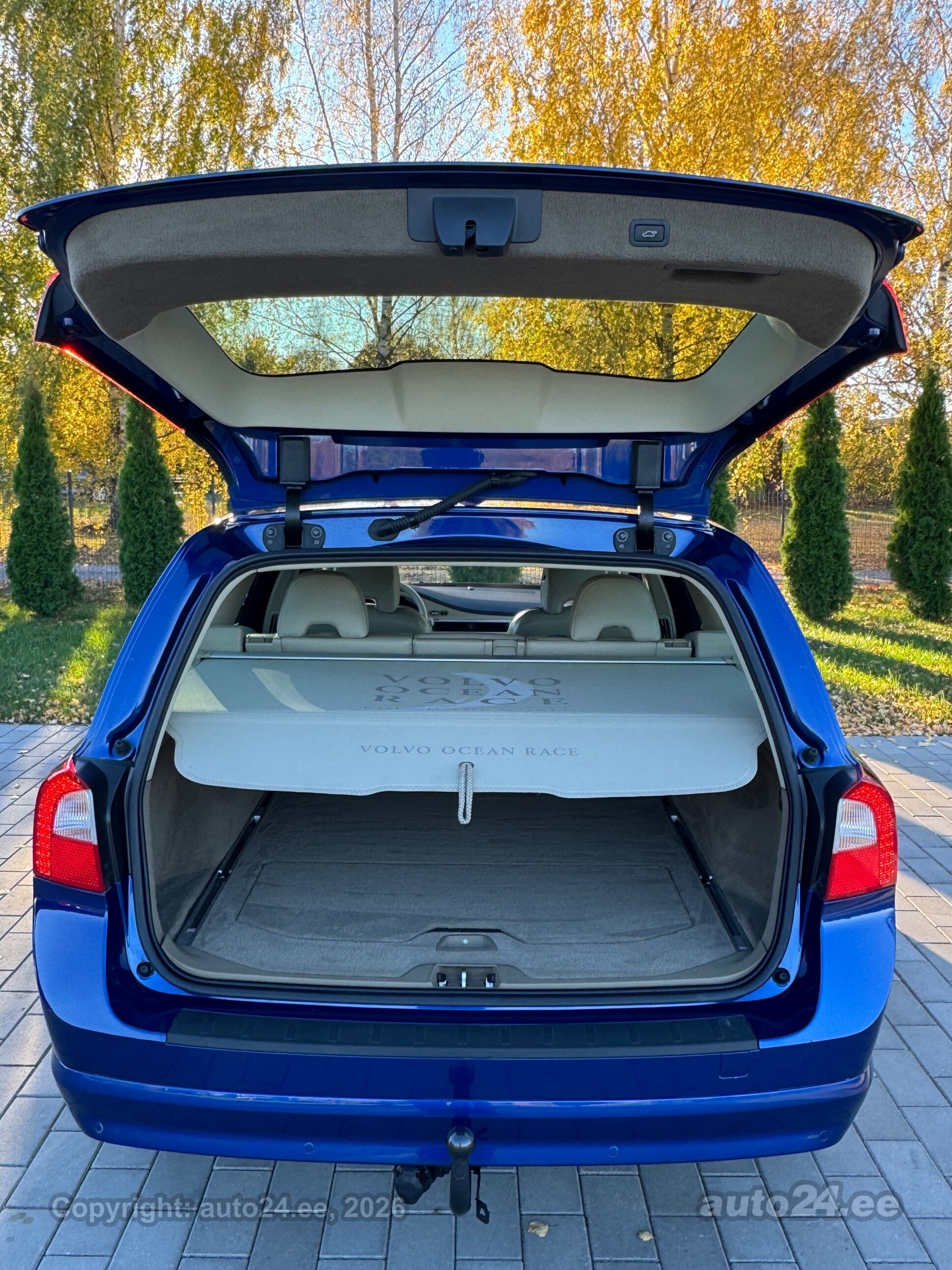 Volvo V70 2008 — photo 14