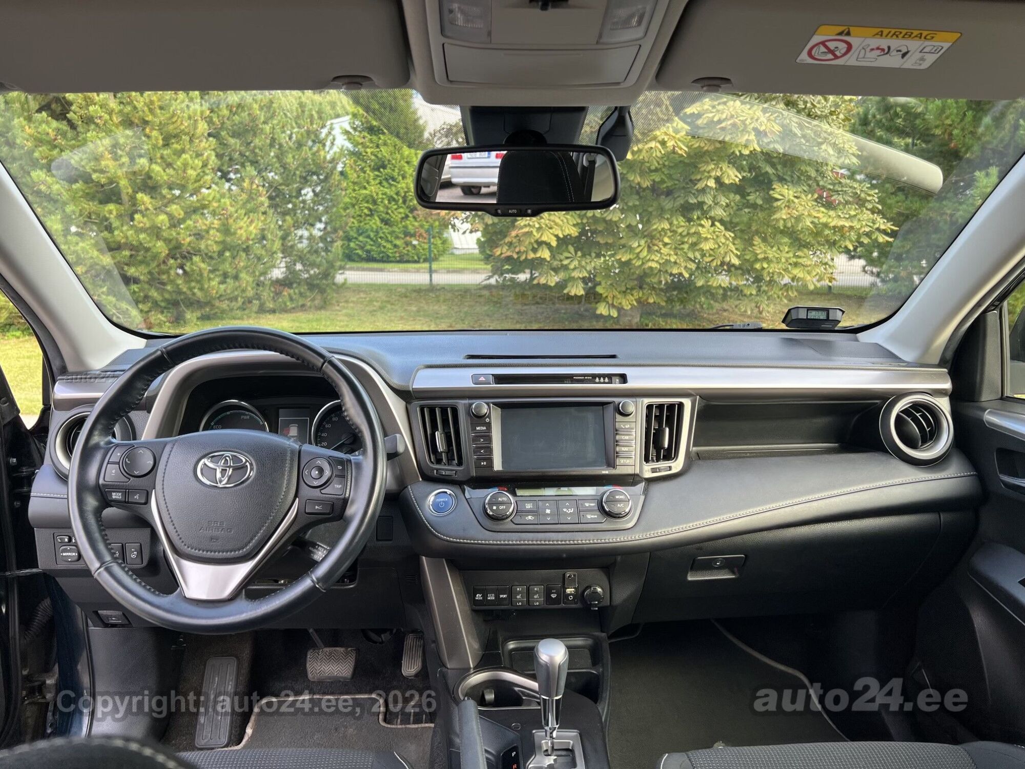 Toyota RAV4 - 10