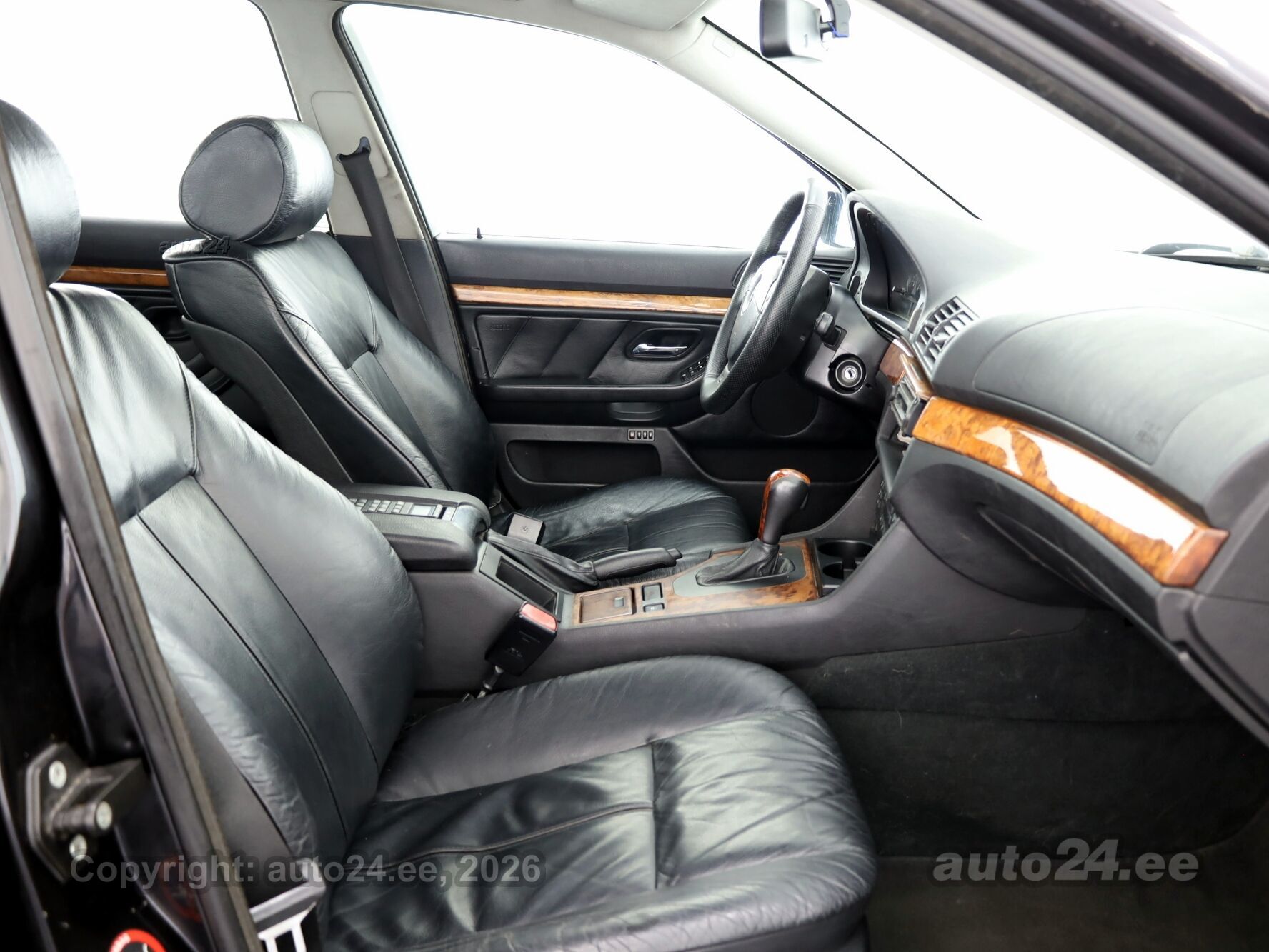 BMW 5-sarja 523 M-Pakett ATM 2.5 125kW 1998, photo 6/9