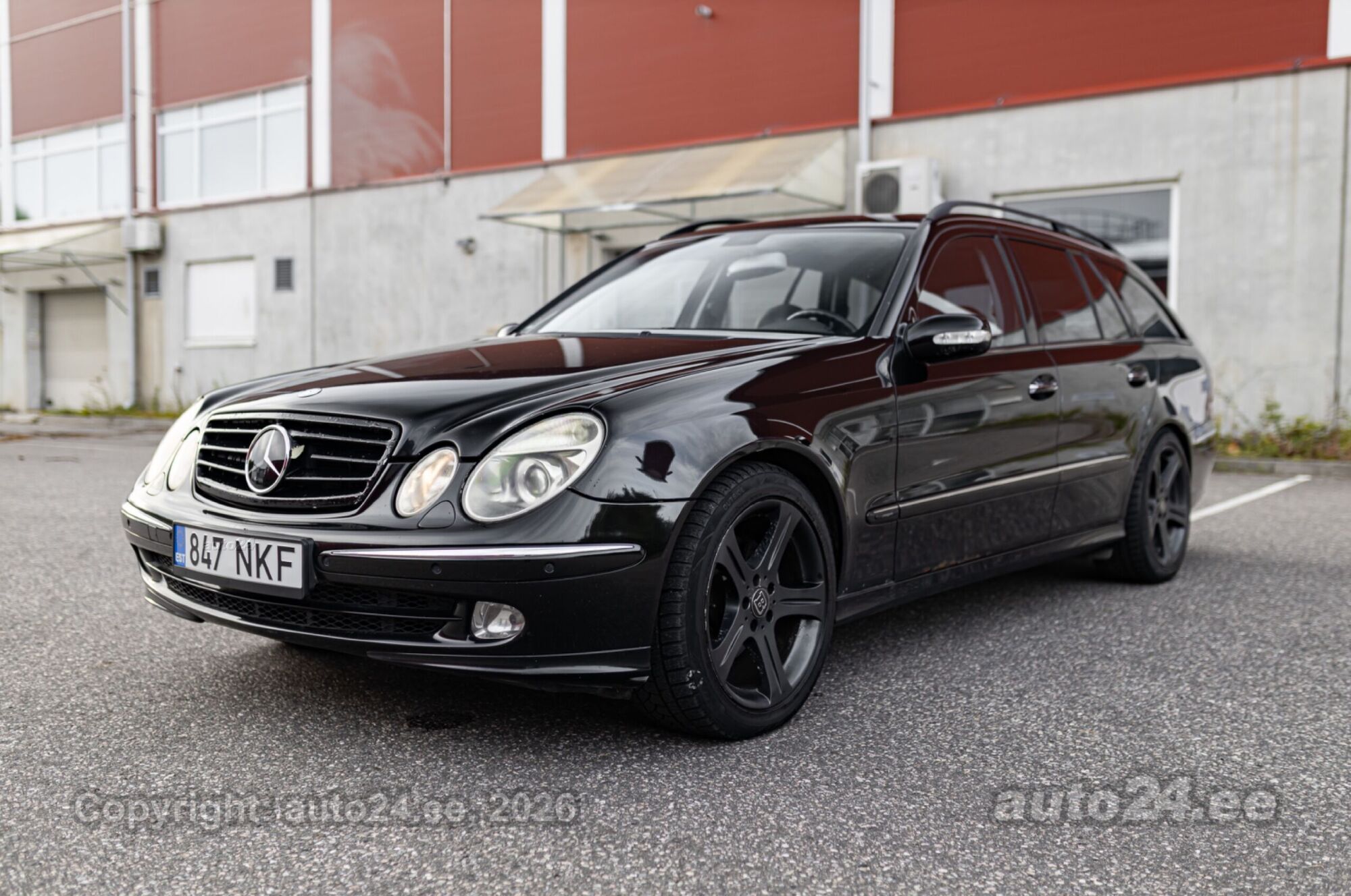 Mercedes-Benz E 320 - 3