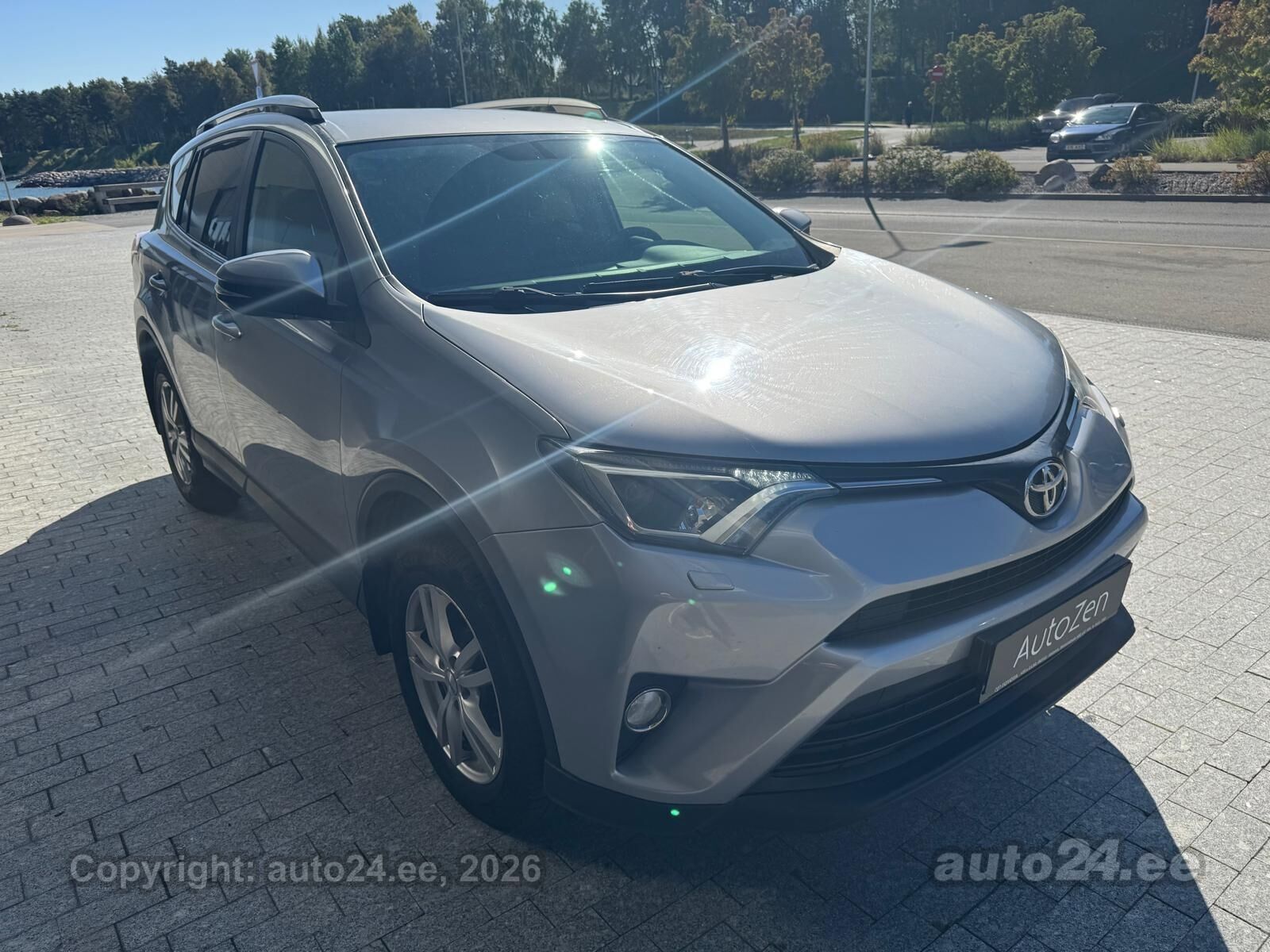 Toyota RAV4 - 3