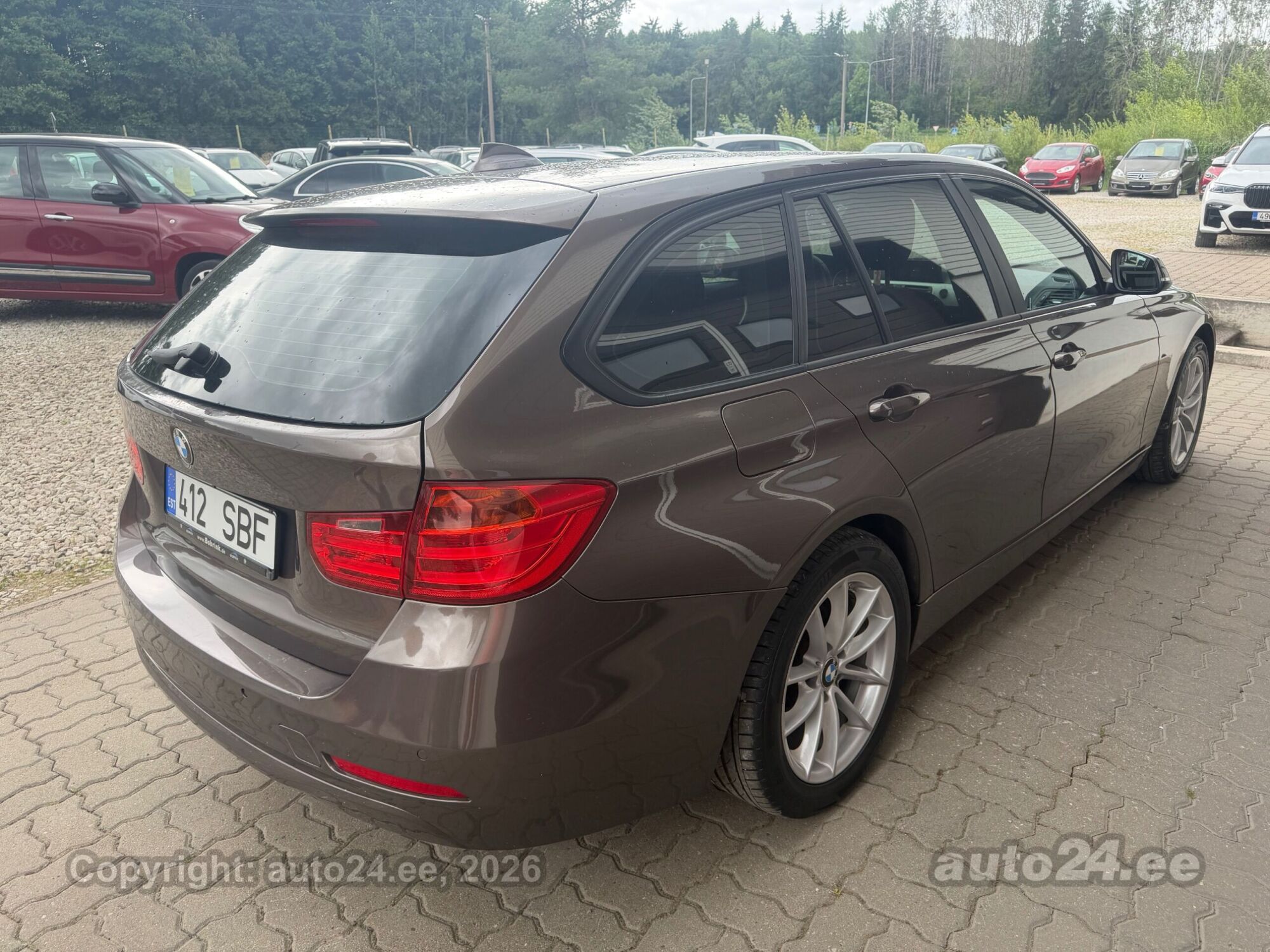 BMW 3-sarja 318 2.0 100kW 2015, kuva 4/10