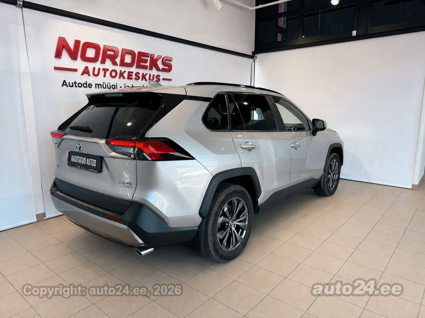 Toyota RAV4 - 2