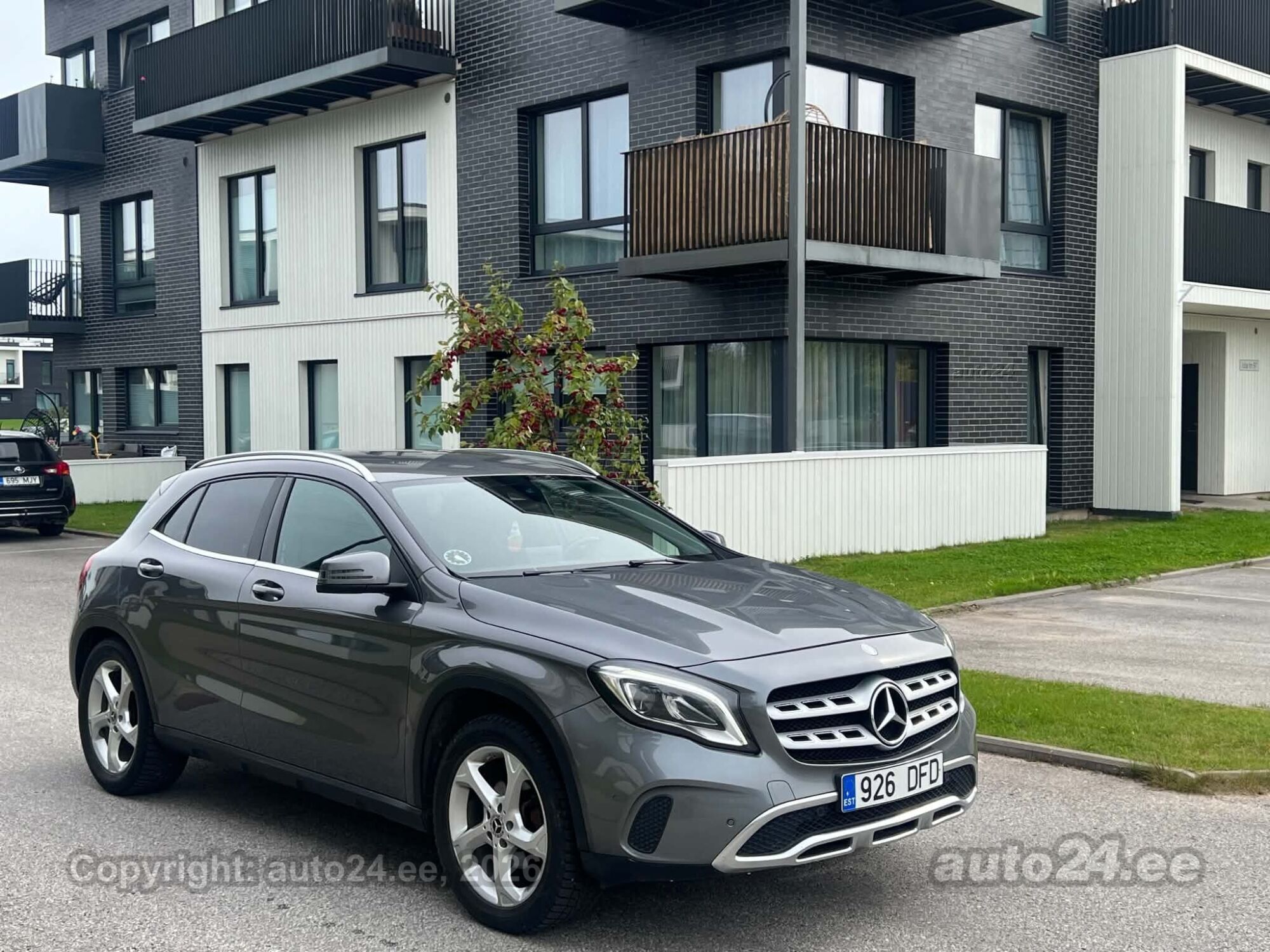 Mercedes-Benz GLA 220 - 2