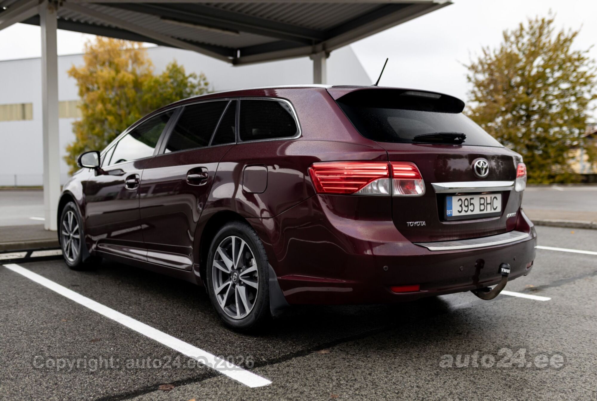 Toyota Avensis 2012 — photo 6